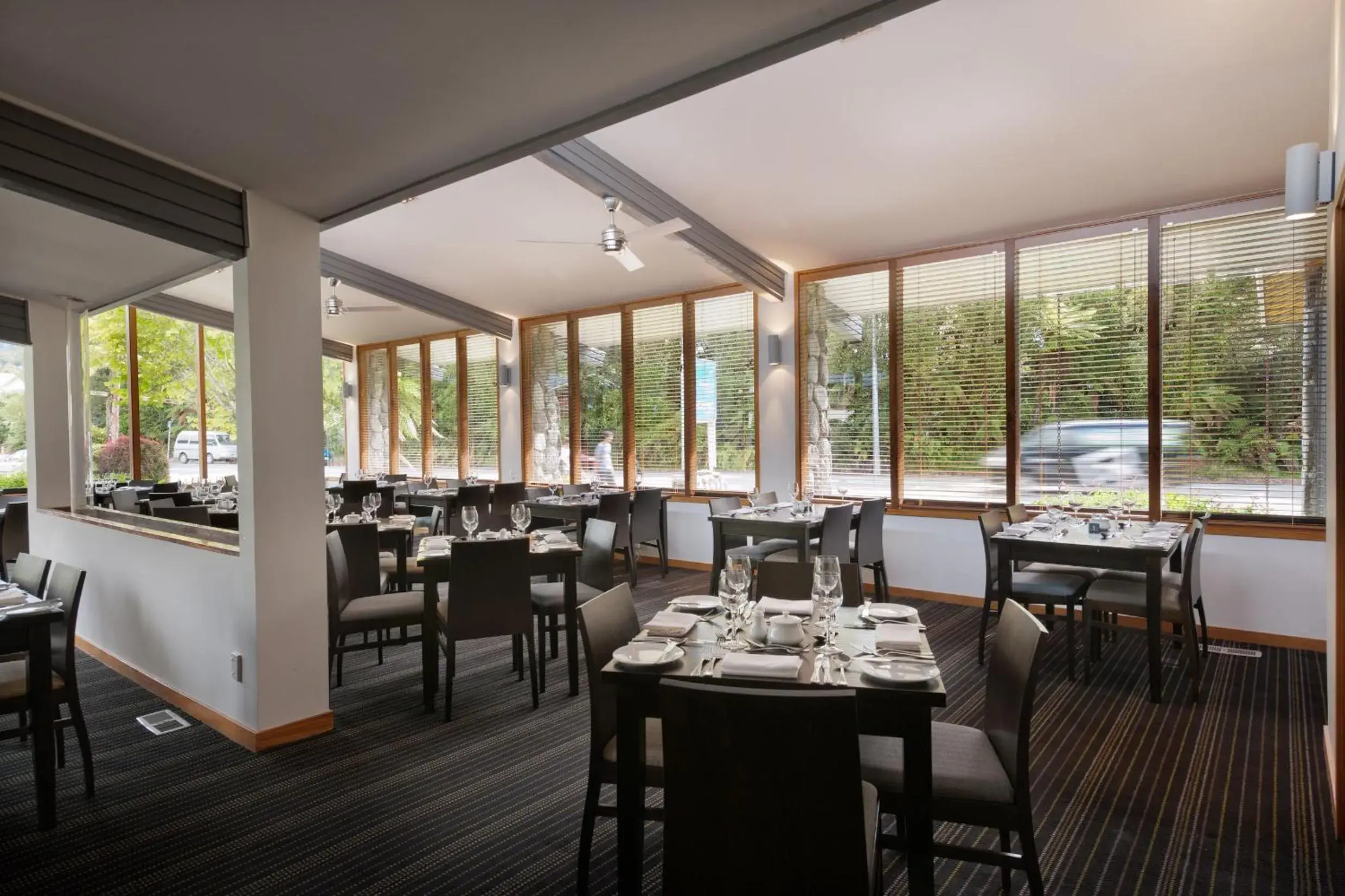 Restaurant/places to eat in Scenic Hotel Franz Josef Glacier Restaurant/places to eat in Scenic Hotel Franz Josef Glacier