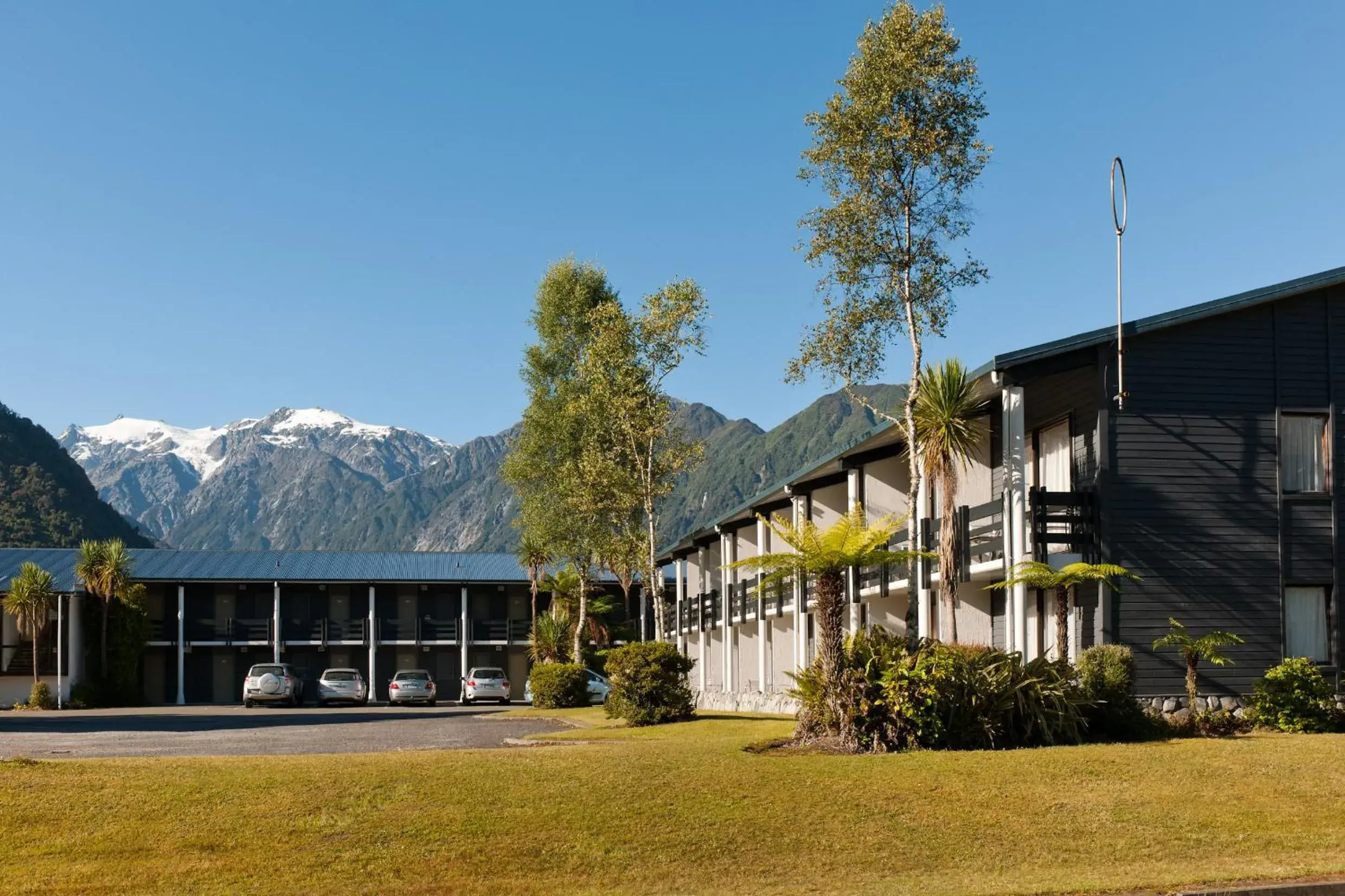 Facade/entrance in Scenic Hotel Franz Josef Glacier Facade/entrance in Scenic Hotel Franz Josef Glacier