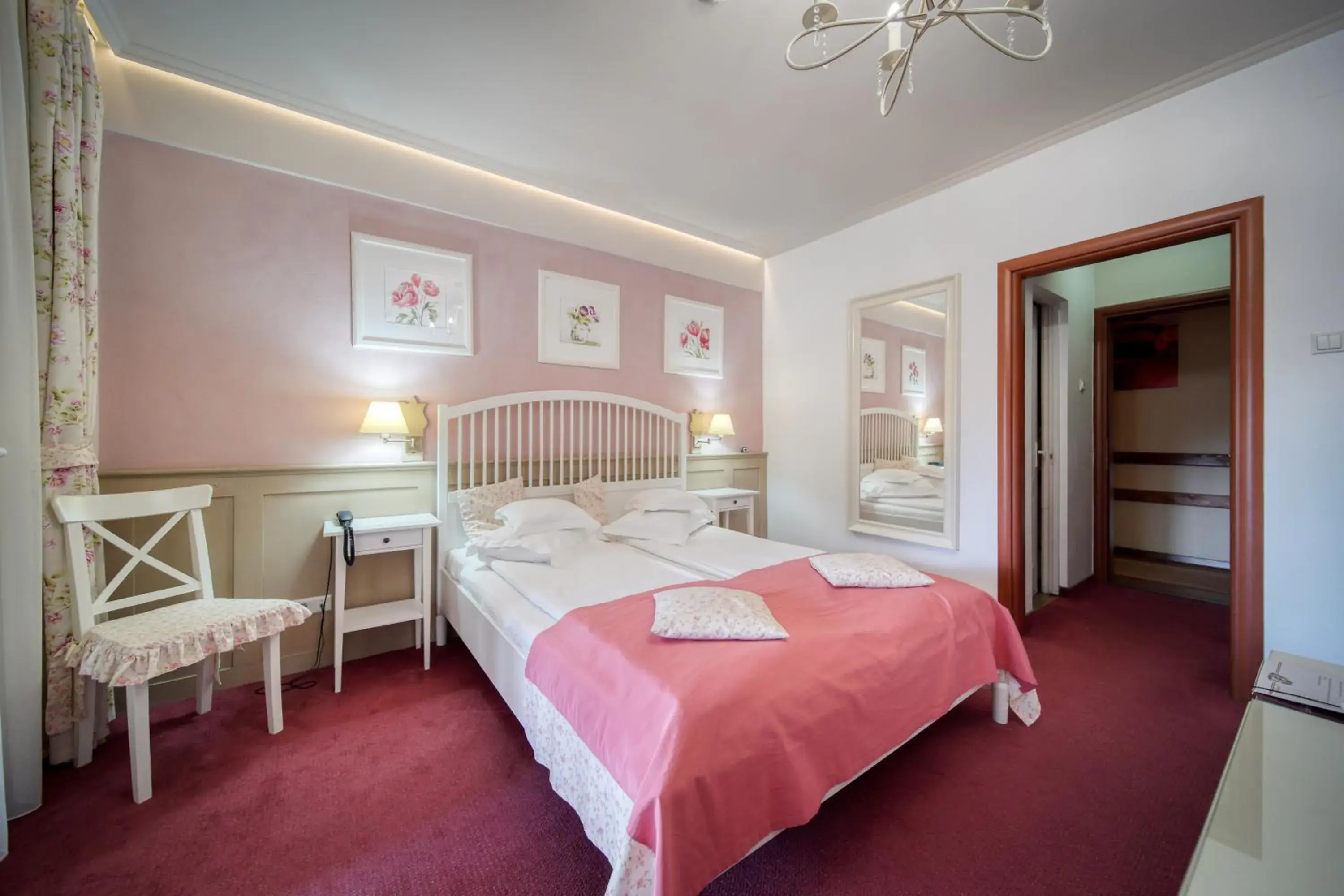 Double Room with Balcony in Hotel Szeifert Double Room with Balcony in Hotel Szeifert