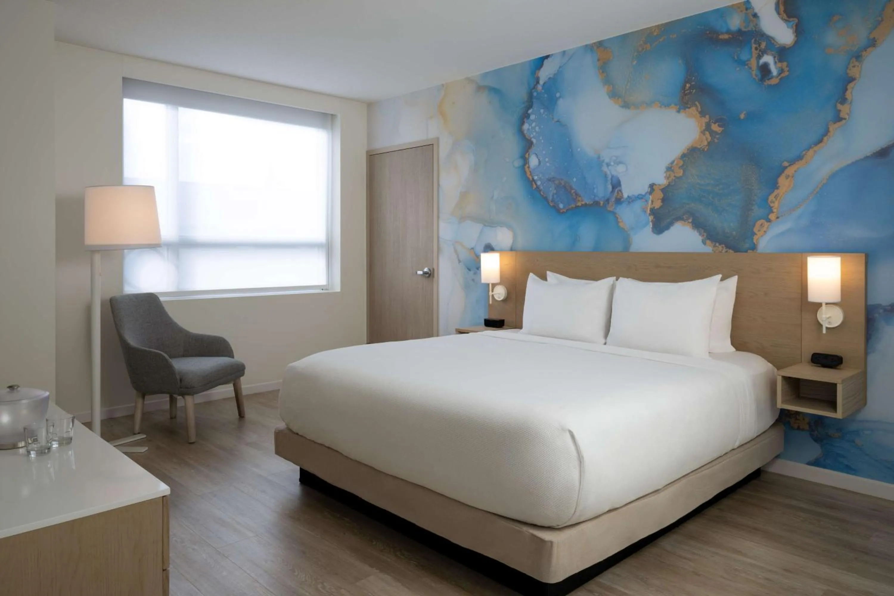 Photo of the whole room, Bed in Hyatt Place Delray Beach