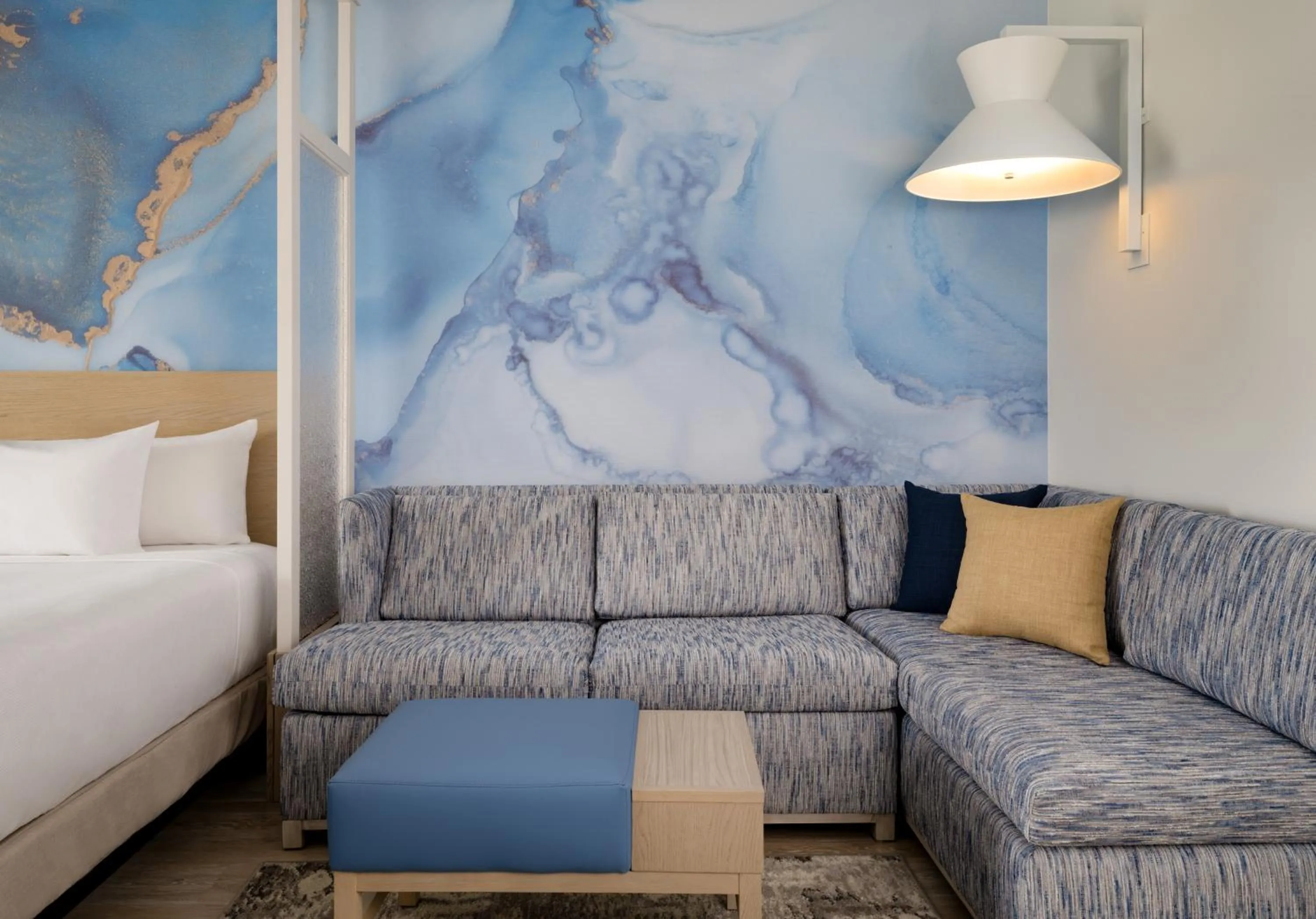 Bed in Hyatt Place Delray Beach