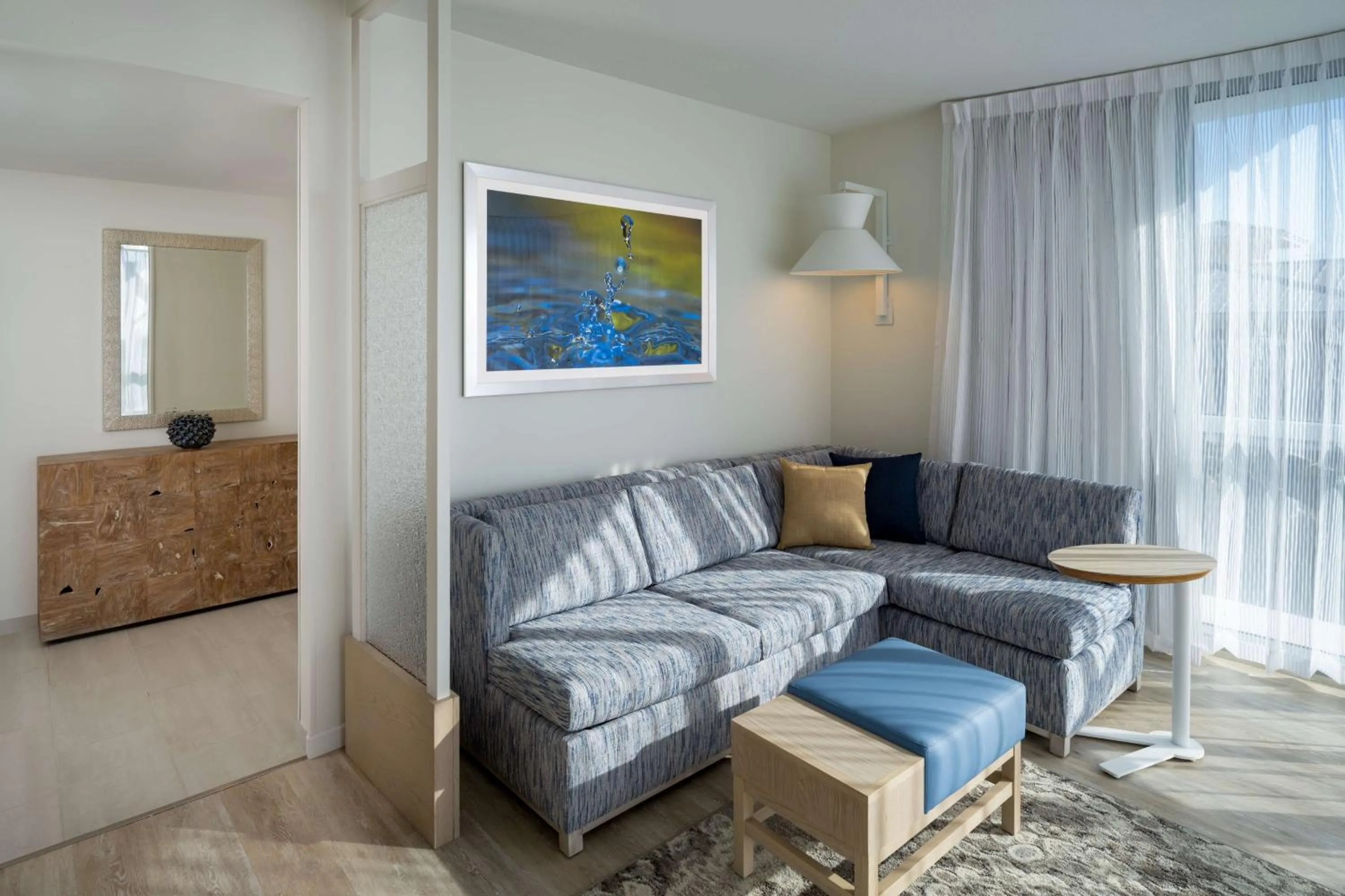 Photo of the whole room in Hyatt Place Delray Beach