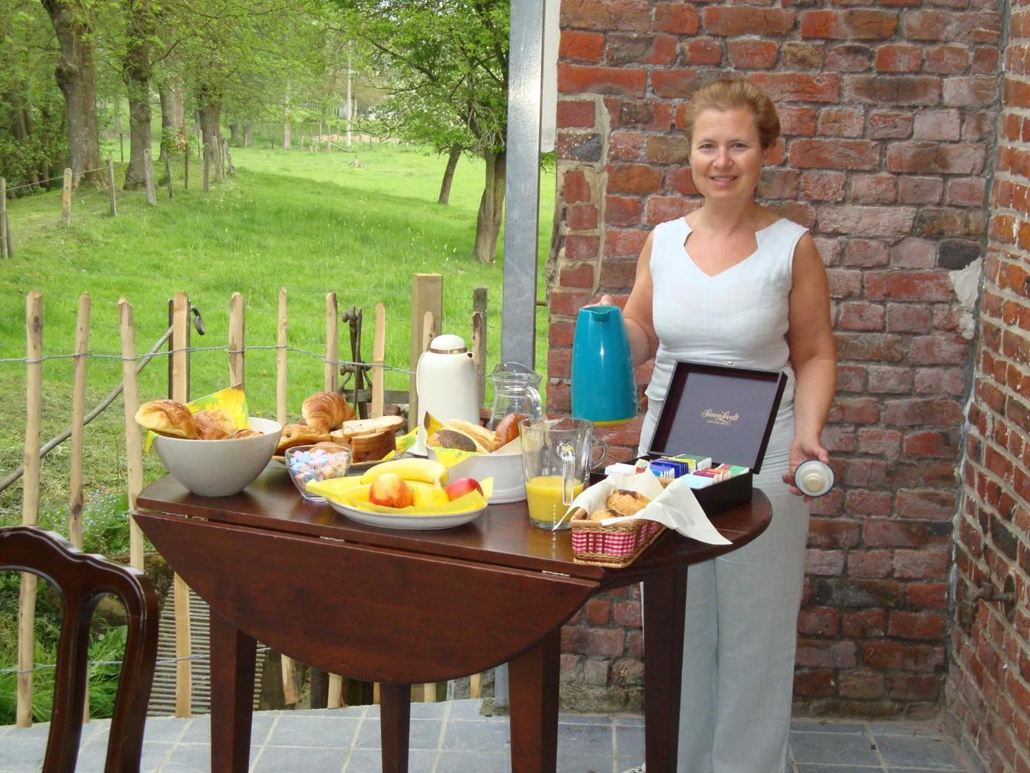 Coffee/tea facilities in B&B Molen Ter Walle