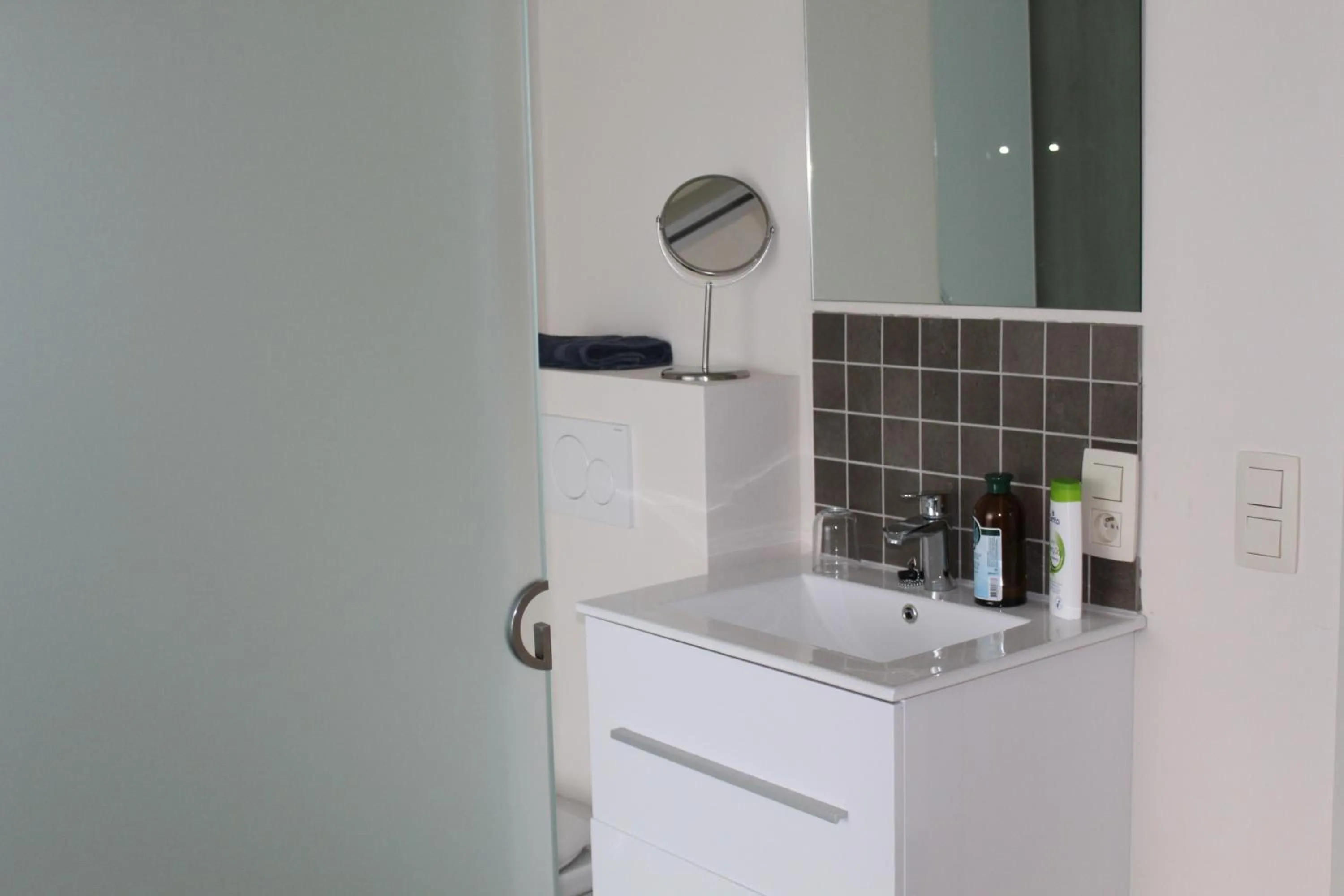 Bathroom in B&B Molen Ter Walle