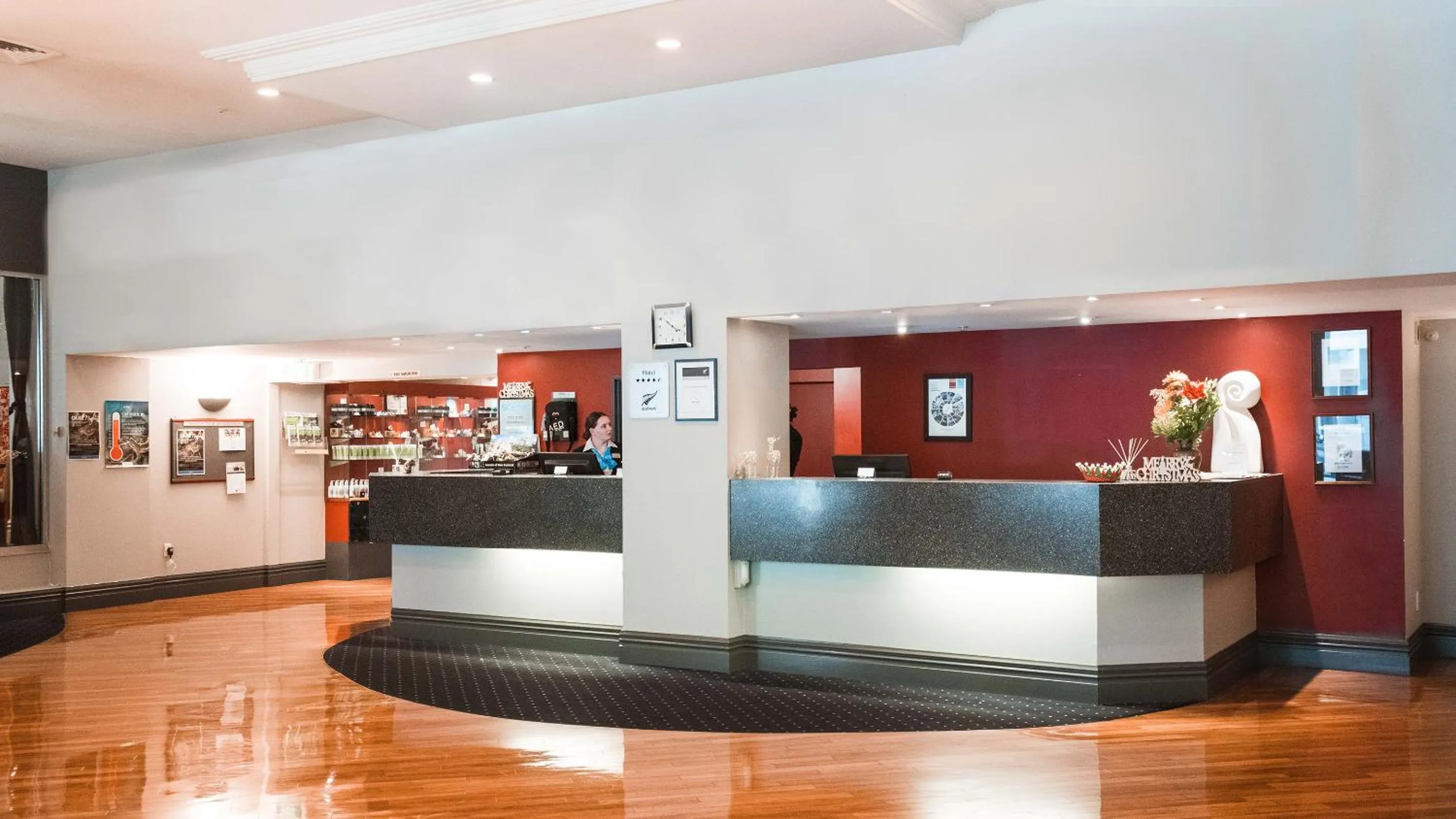 Lobby or reception in Scenic Hotel Southern Cross