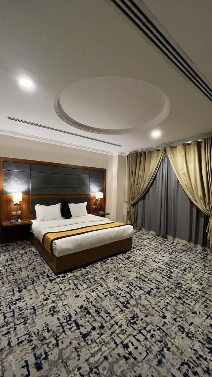 Bed in Grandeur East فخامة الشرق للشقق المخدومة Bed in Grandeur East فخامة الشرق للشقق المخدومة