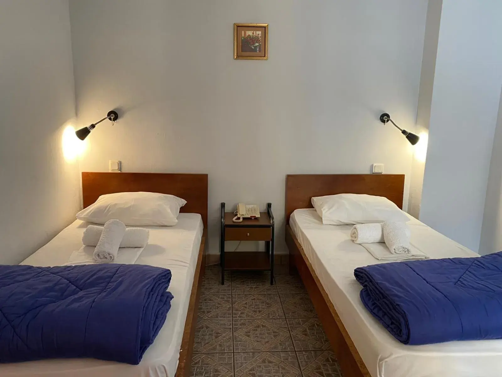 Double or Twin Room in Hotel Ionion Double or Twin Room in Hotel Ionion
