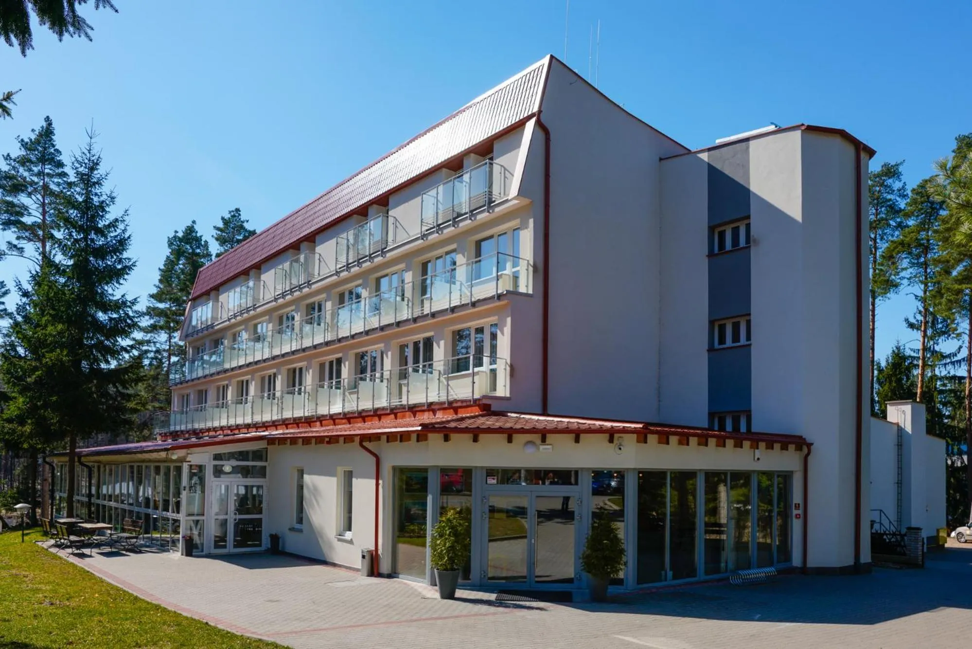 Property building in Resort Niegocin