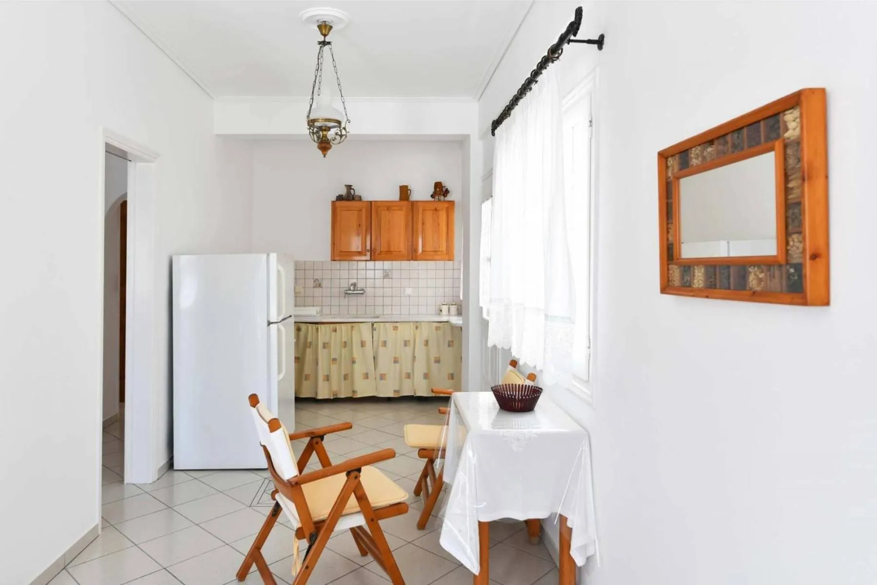 Hara Studios and Apartments