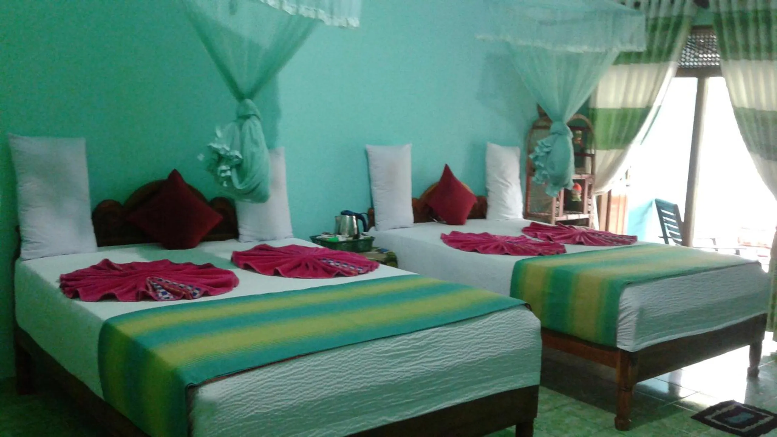 Bedroom, Bed in Flower Inn