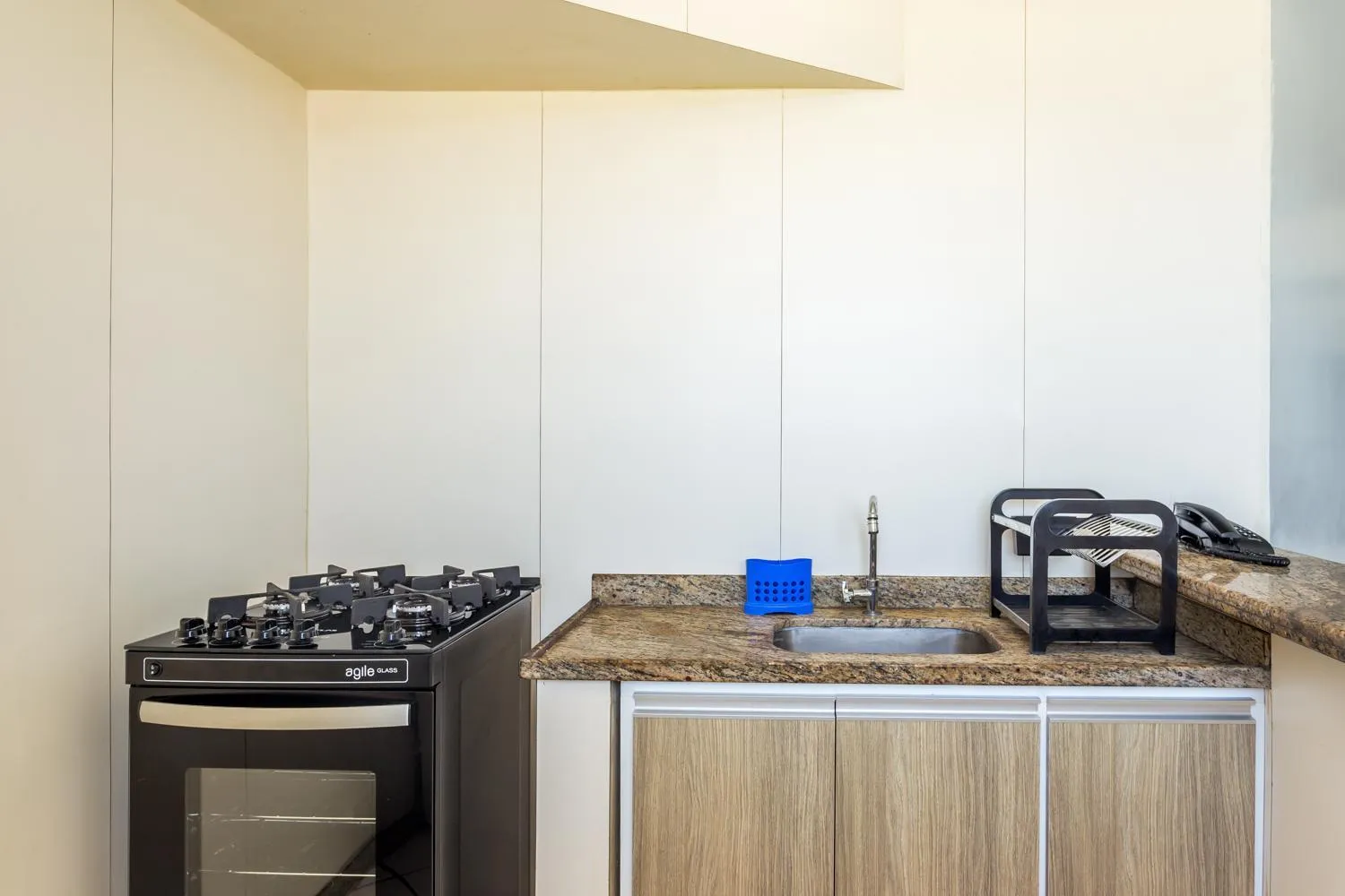 Kitchen or kitchenette in Apart Hotel Porto Príncipe