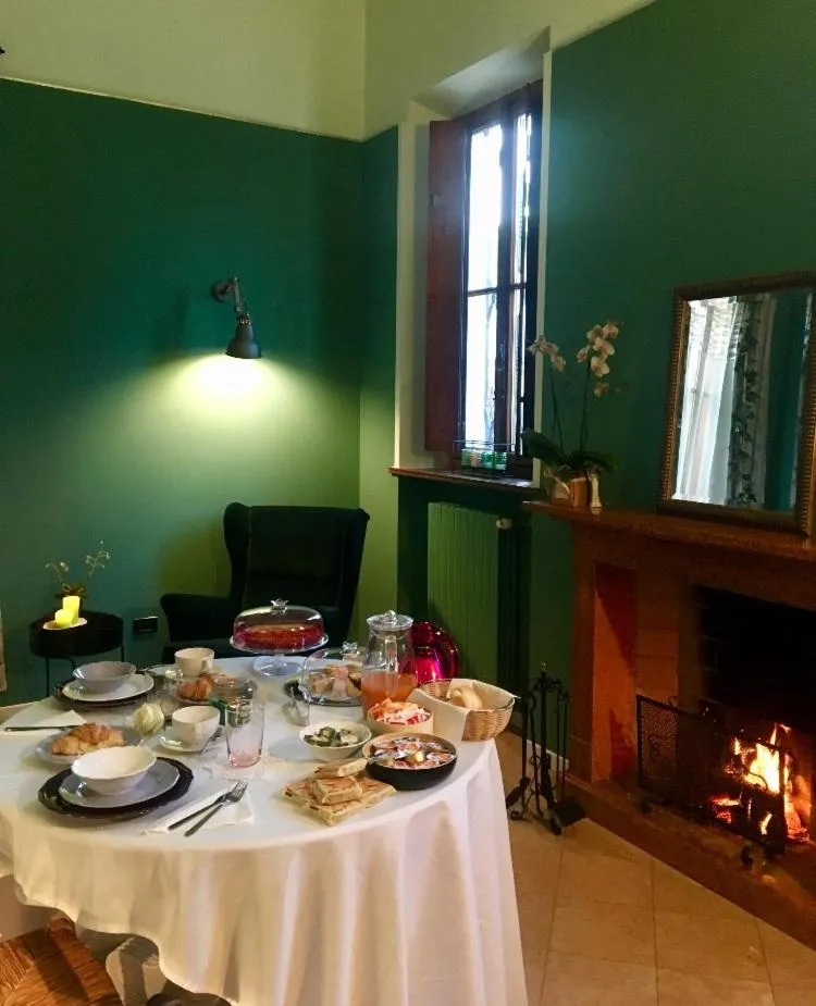 Food and drinks in Villa Manto