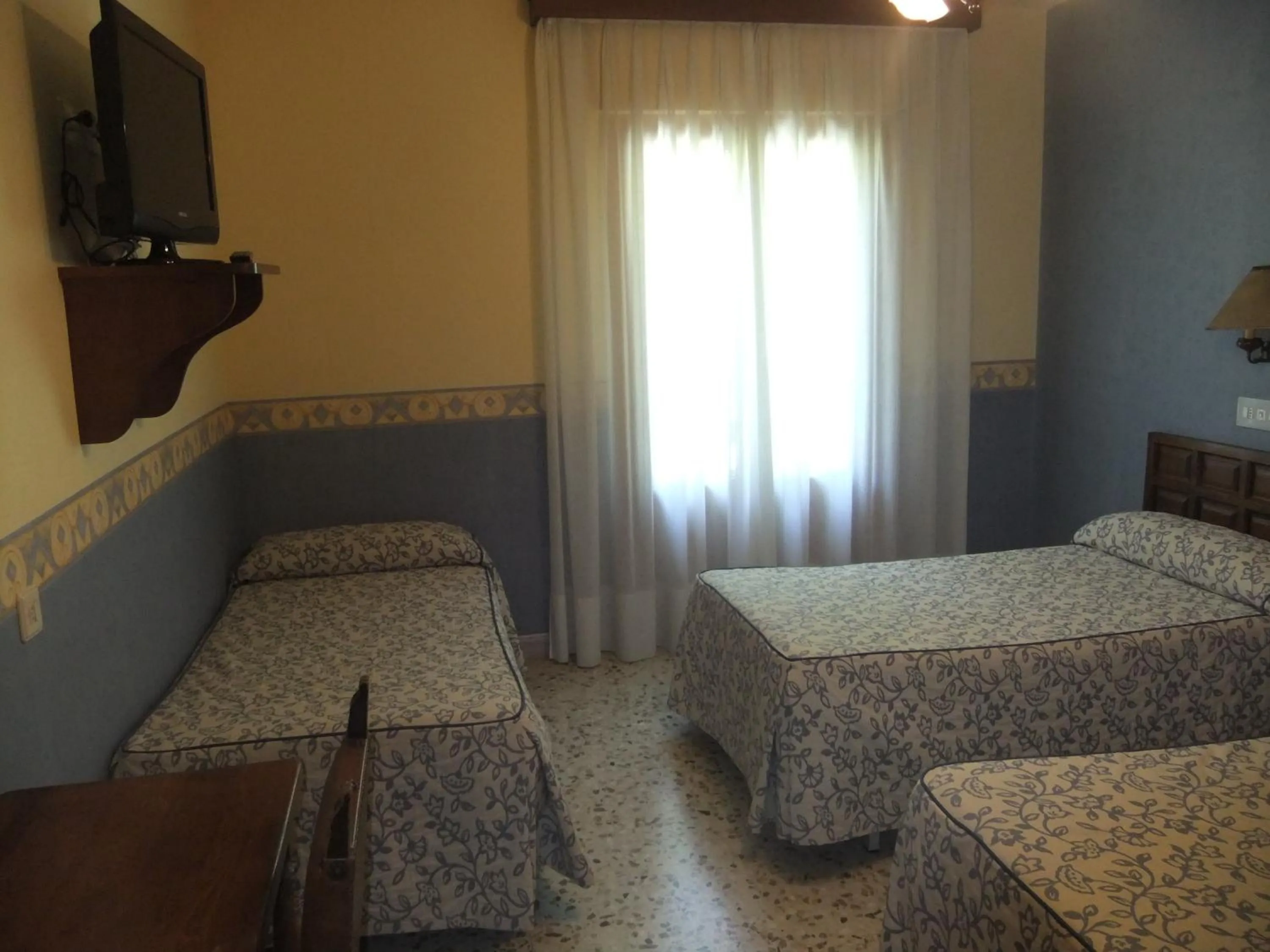 Bedroom, Bed in Hotel Latre