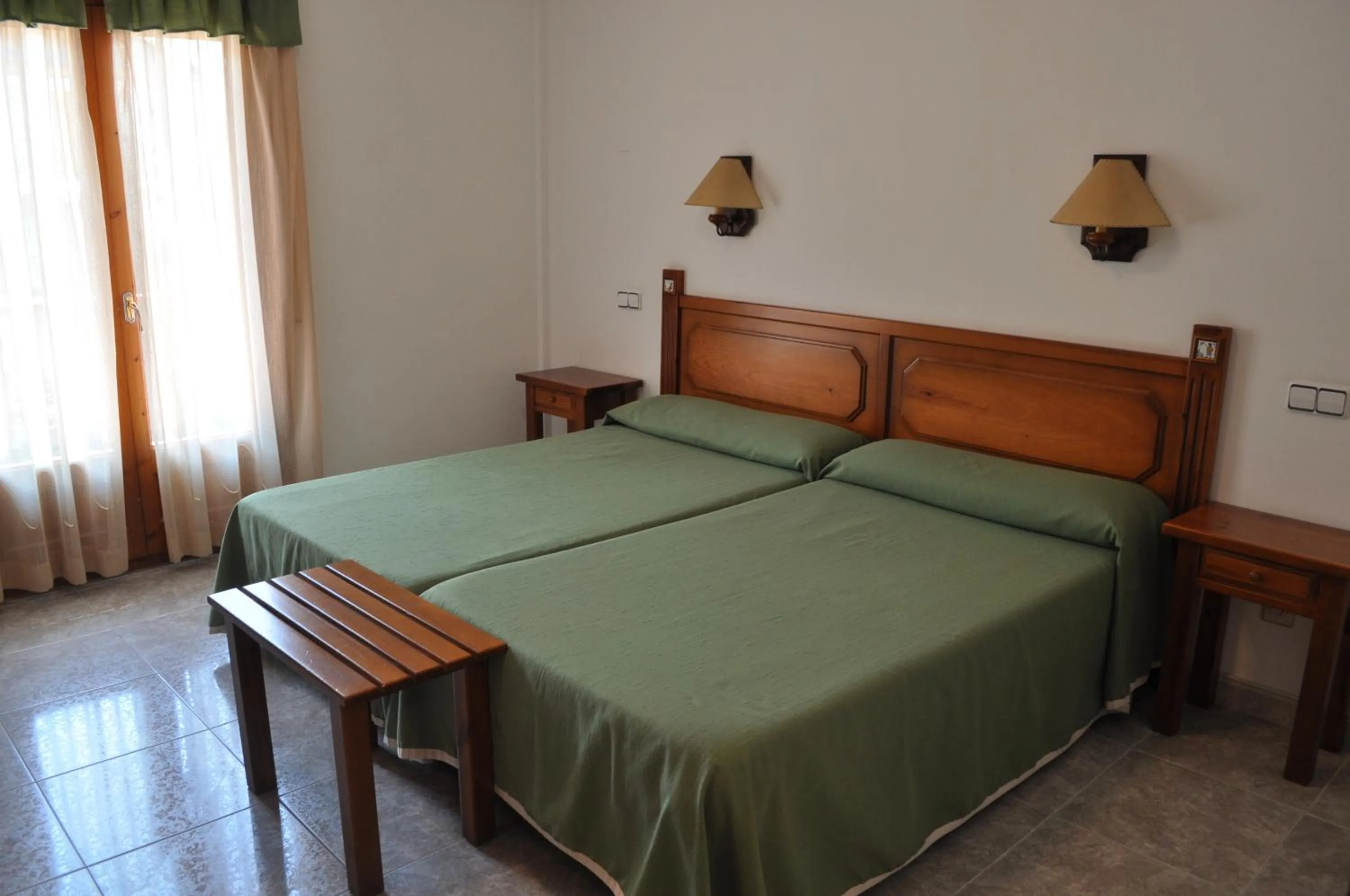 Bedroom, Bed in Hotel Latre