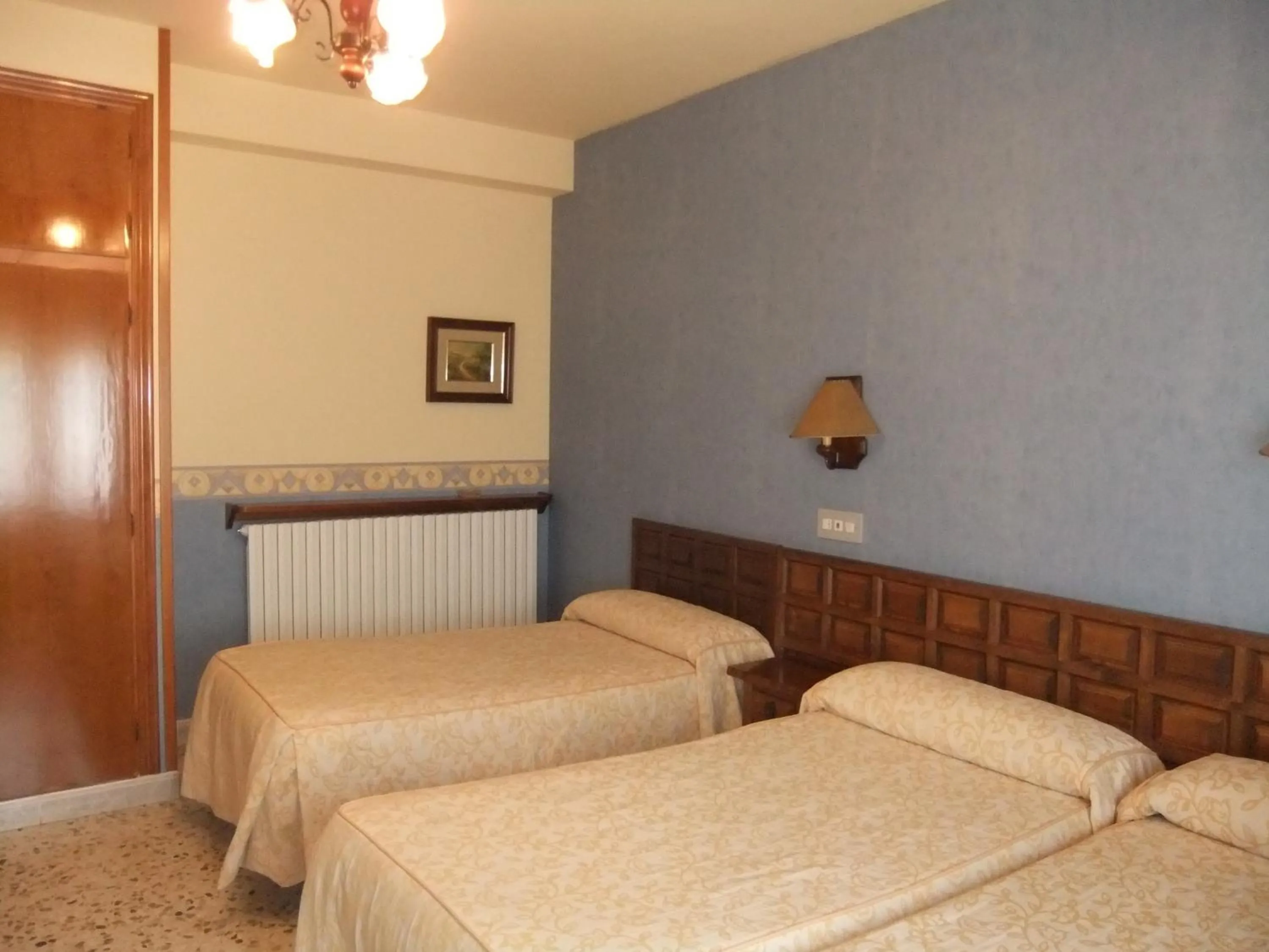 Bedroom, Bed in Hotel Latre