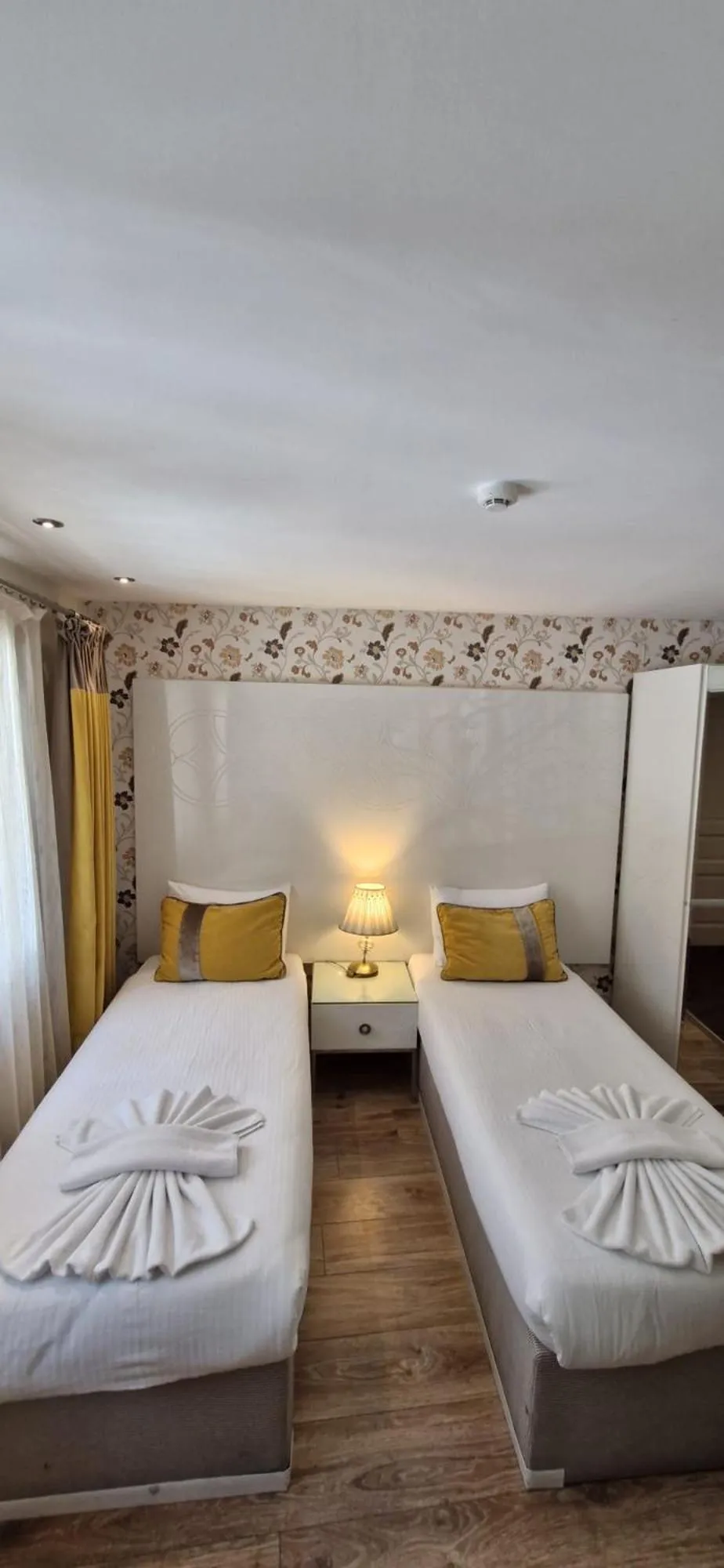 Bedroom, Bed in Katelya Hotel