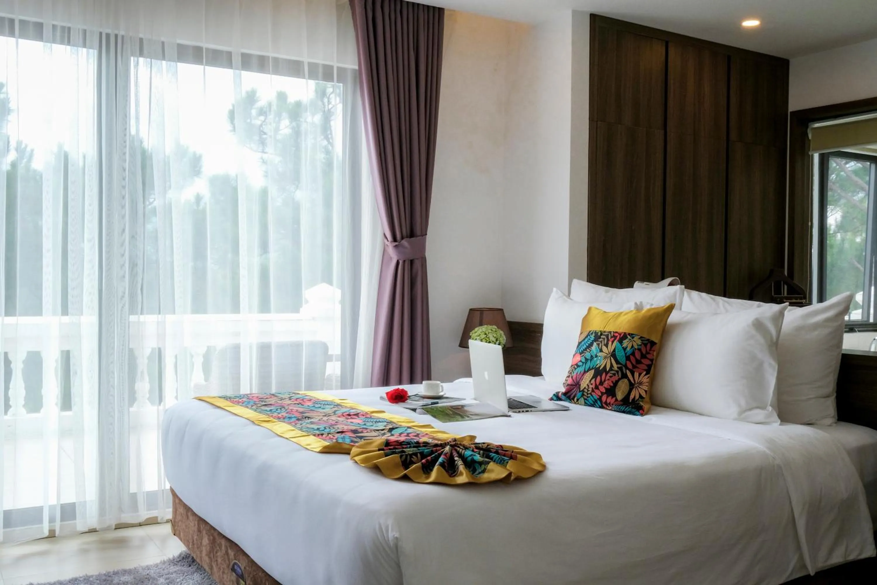 Bed in CEREJA Hotel & Resort Dalat