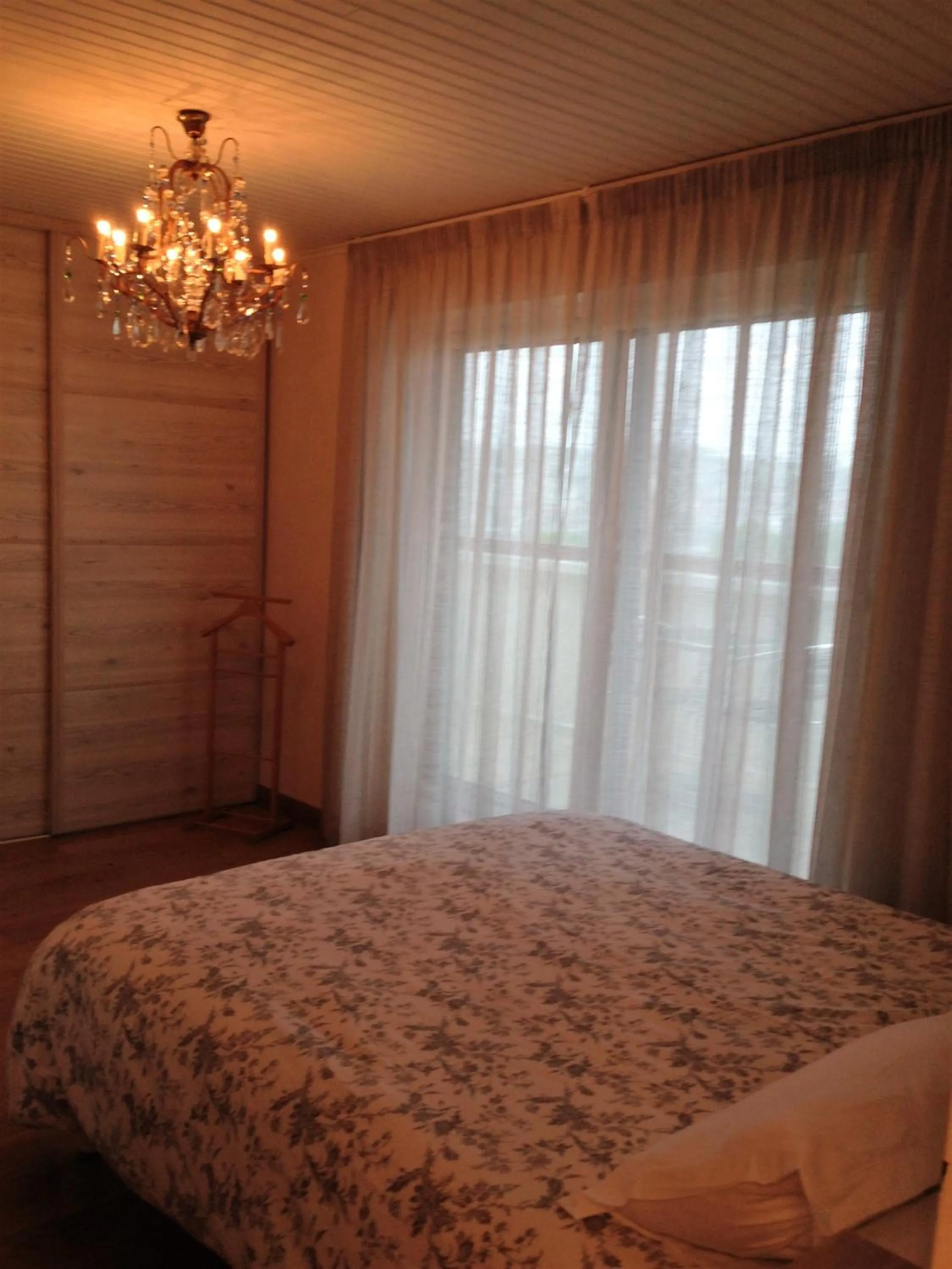 Bed in nivelle