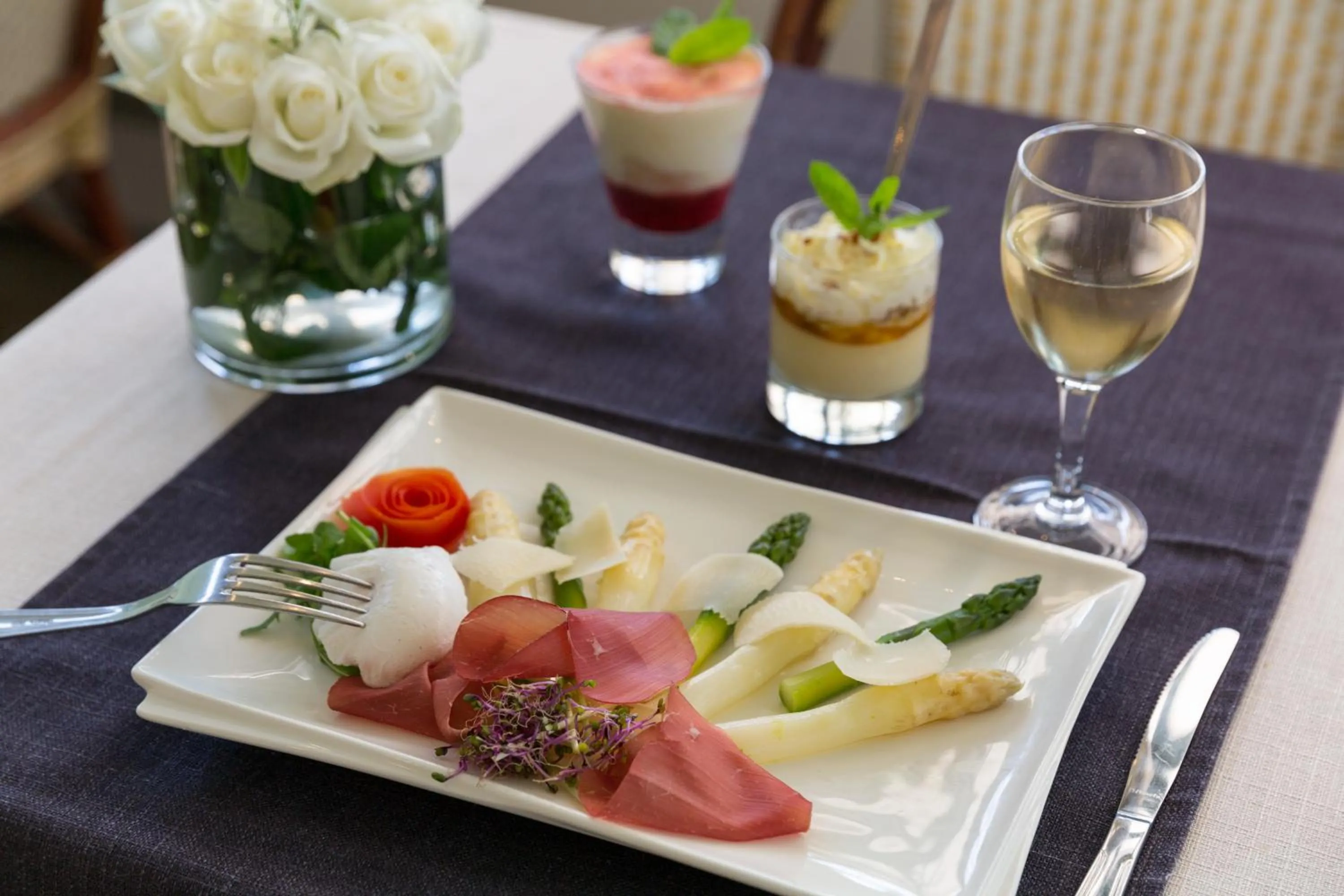 Food in HOTEL LES MARRONNIERS