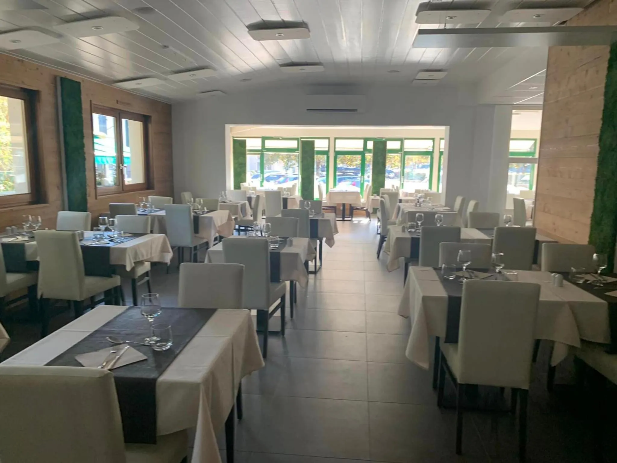 HOTEL LES MARRONNIERS