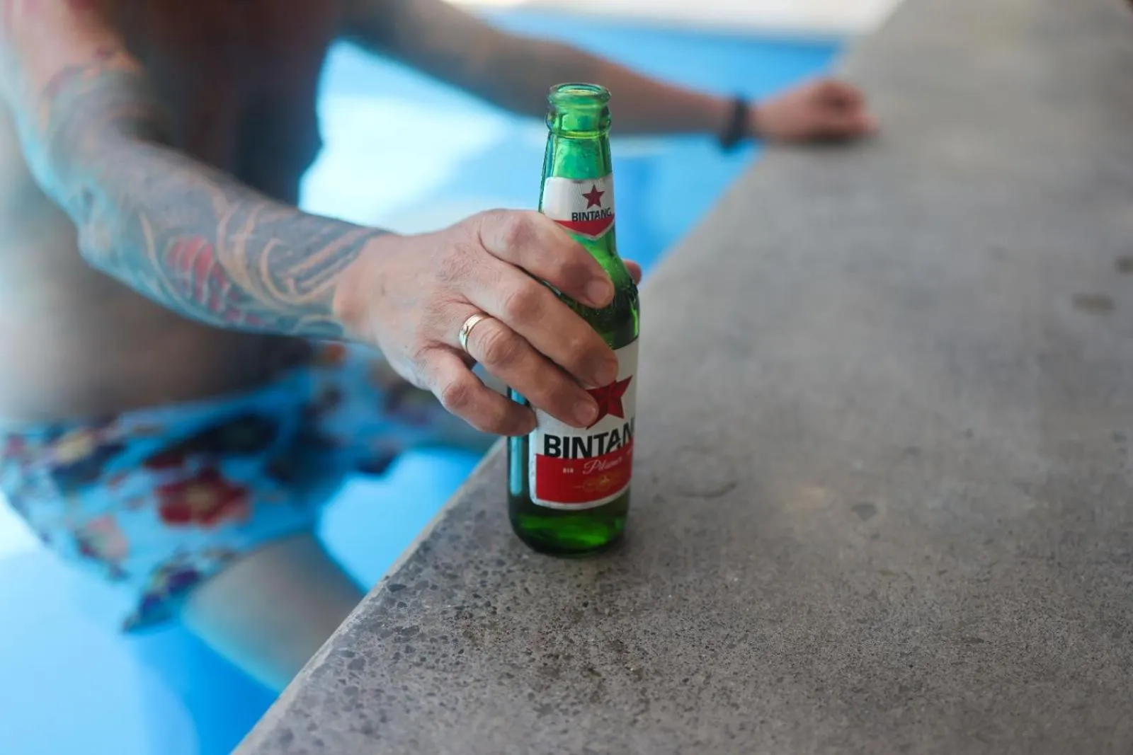 Drinks in Castaway Island Hostel