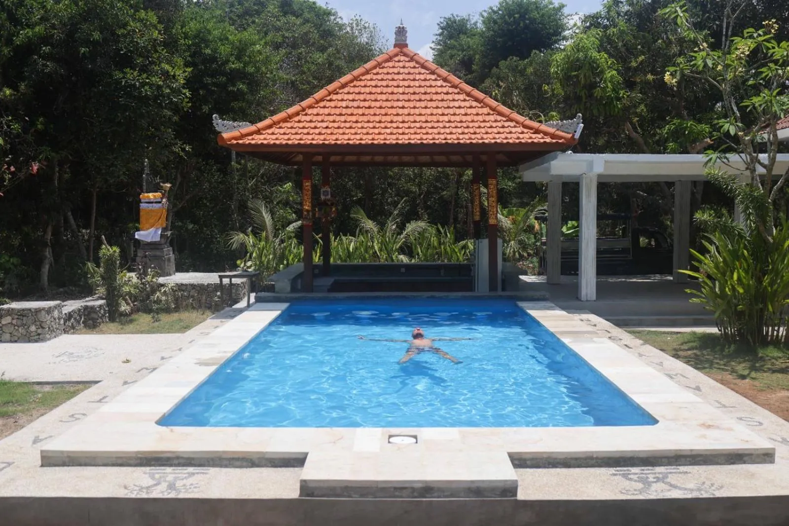 Pool view in Castaway Island Hostel