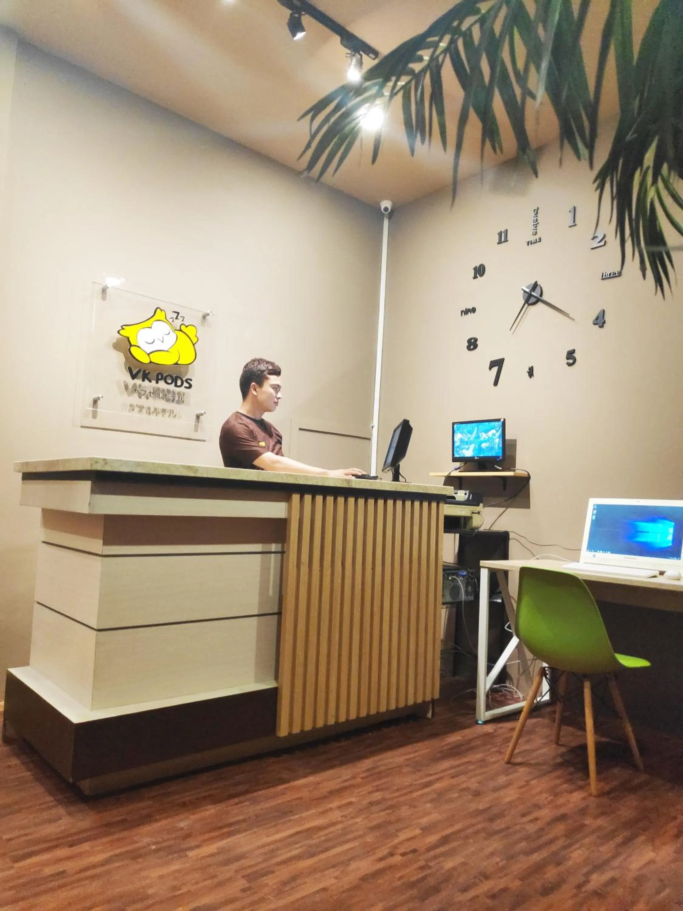 People in VK Pods PIK