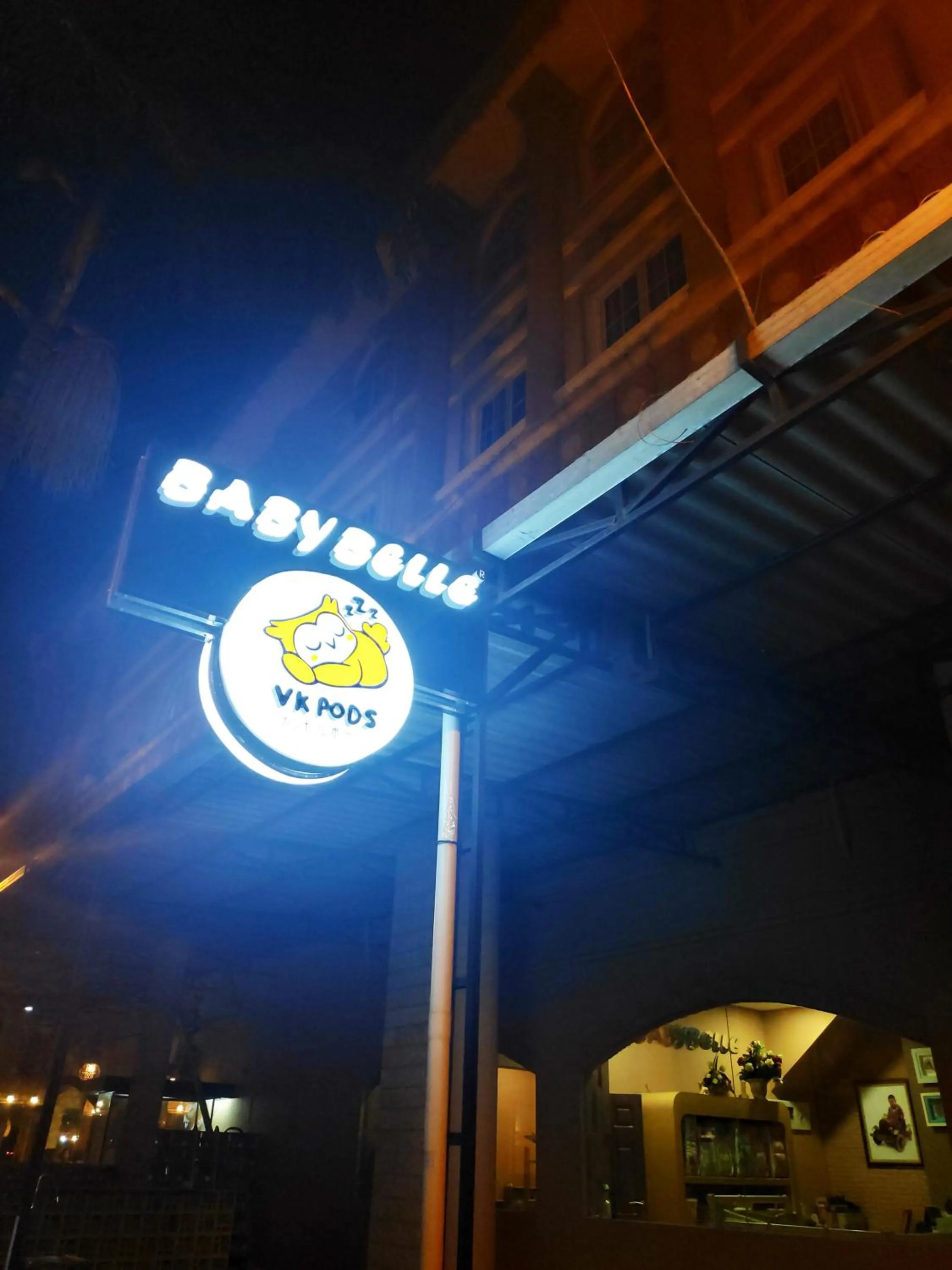 Night in VK Pods PIK