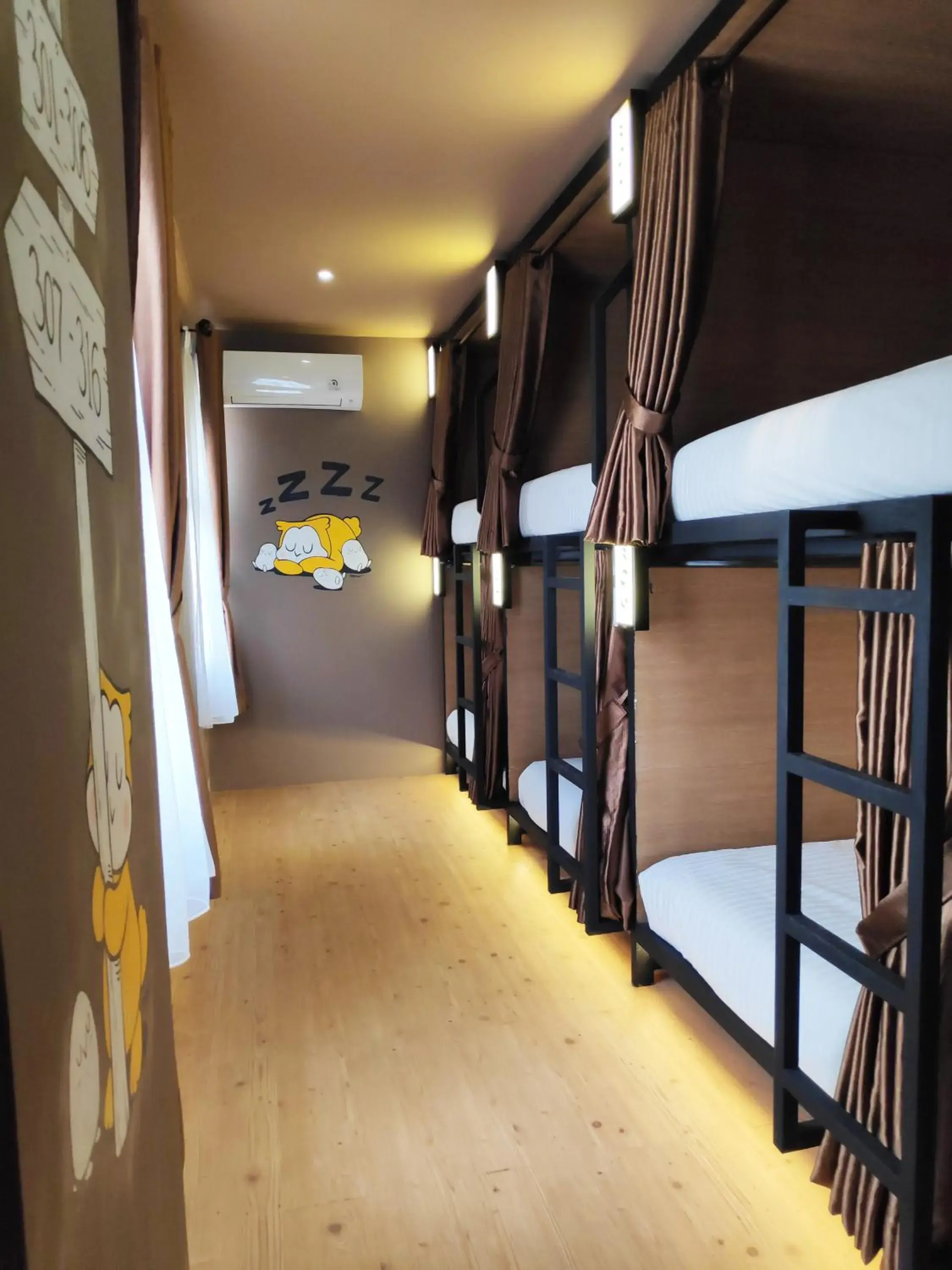 Bed in VK Pods PIK Bed in VK Pods PIK