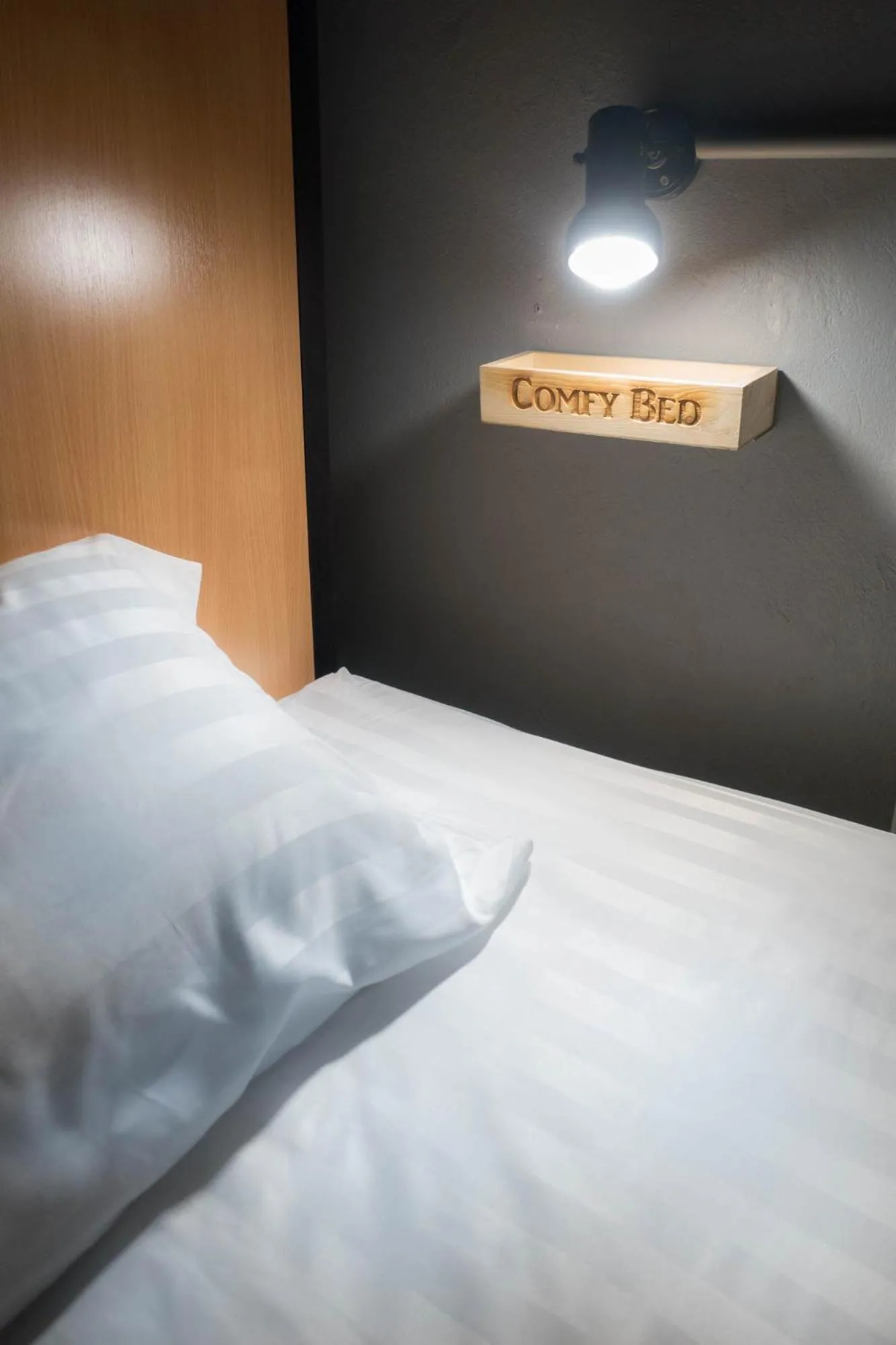 bunk bed, Bed in Comfy Bed Hostel