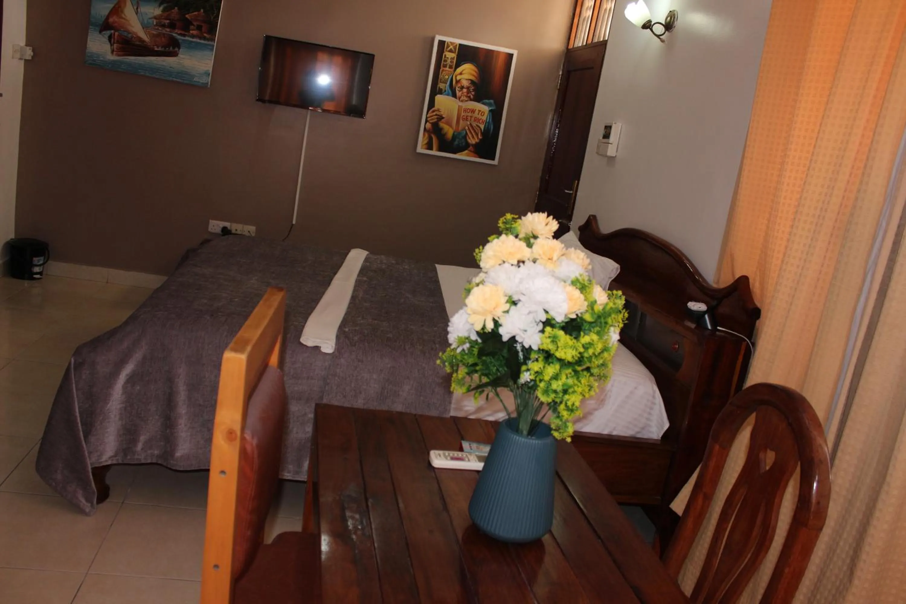 Bedroom, Bed in Mikocheni Condo Hotel & Apartments