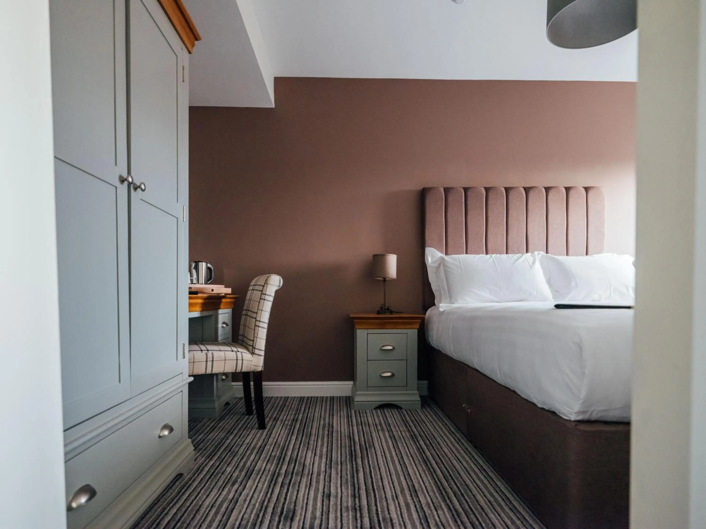 Photo of the whole room, Bed in The Bell Inn