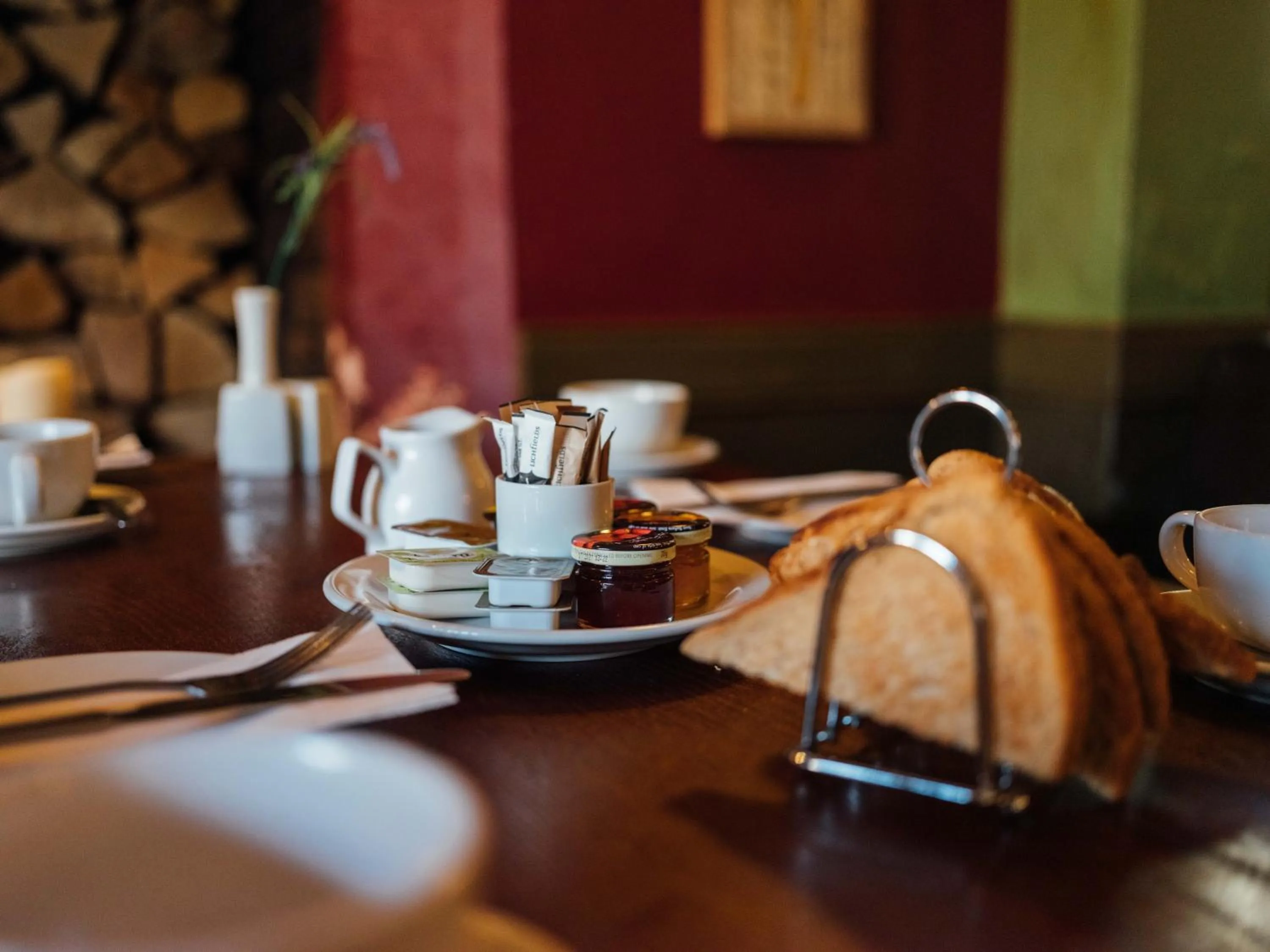 Breakfast in The Bell Inn