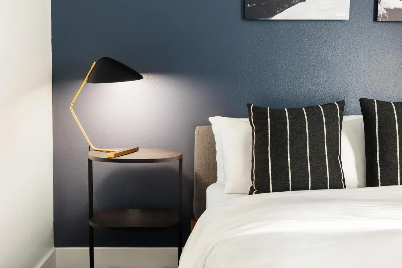 Bedroom, Bed in Gravity Haus Truckee-Tahoe