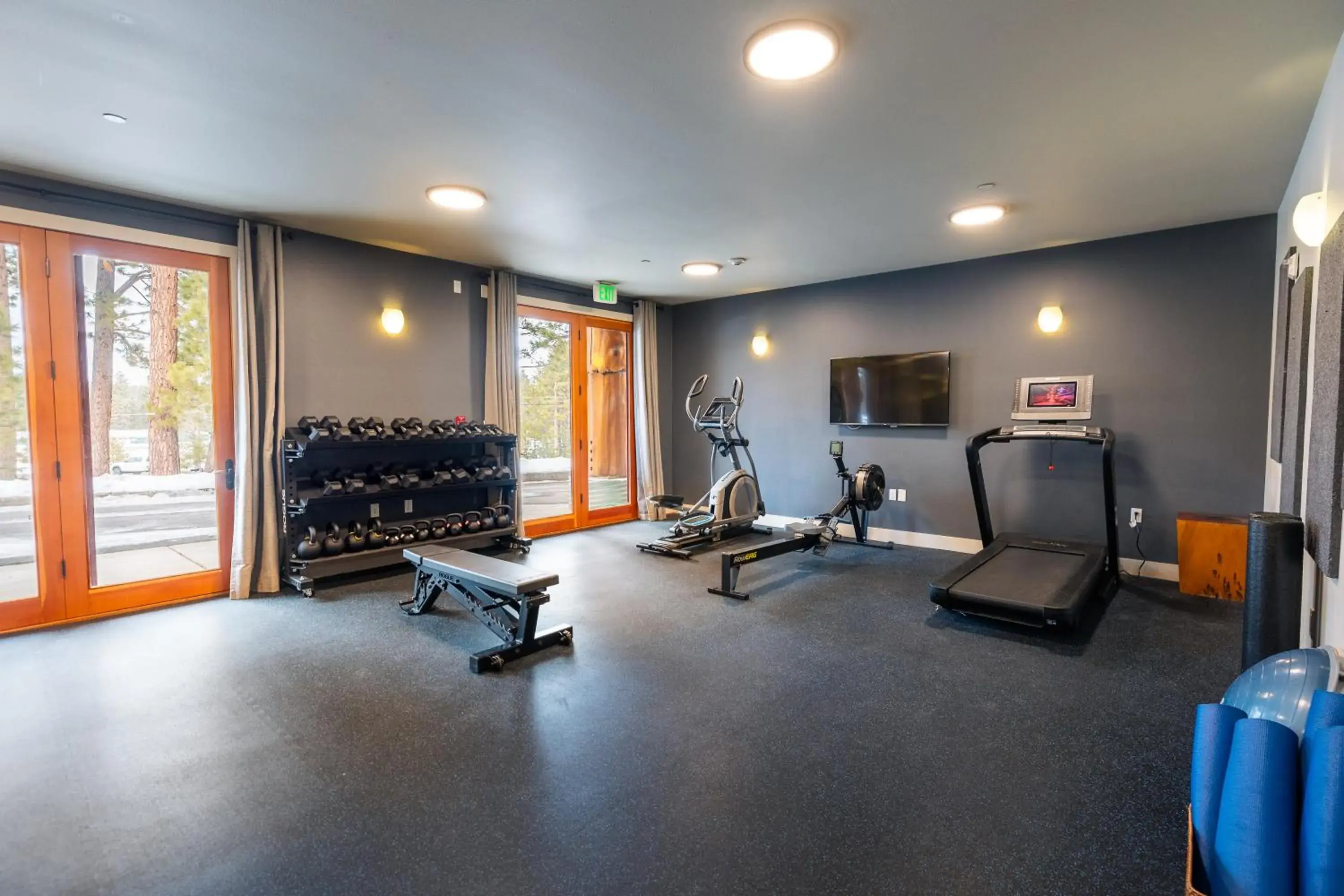 Fitness centre/facilities in Gravity Haus Truckee-Tahoe Fitness centre/facilities in Gravity Haus Truckee-Tahoe