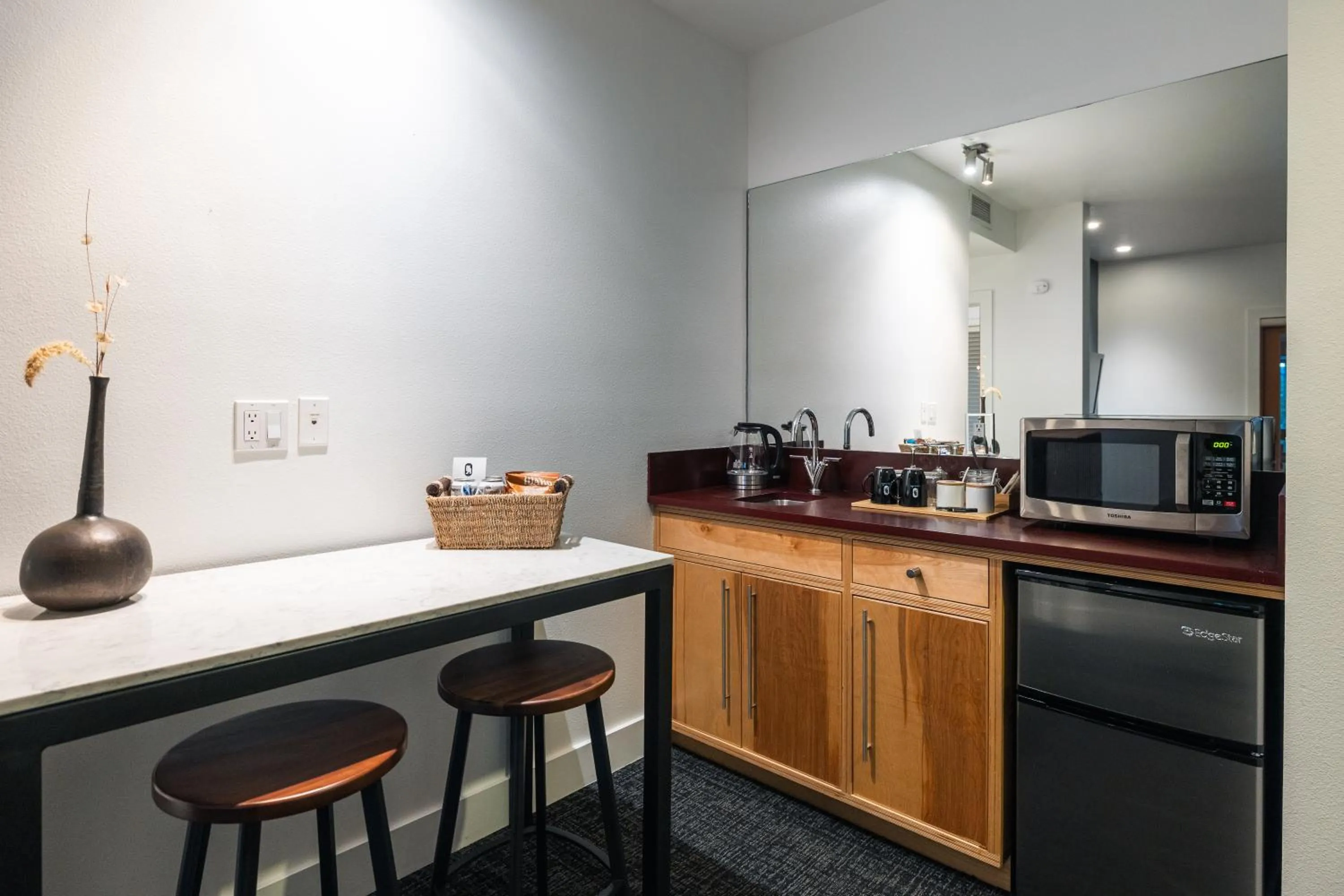 Kitchen or kitchenette in Gravity Haus Truckee-Tahoe