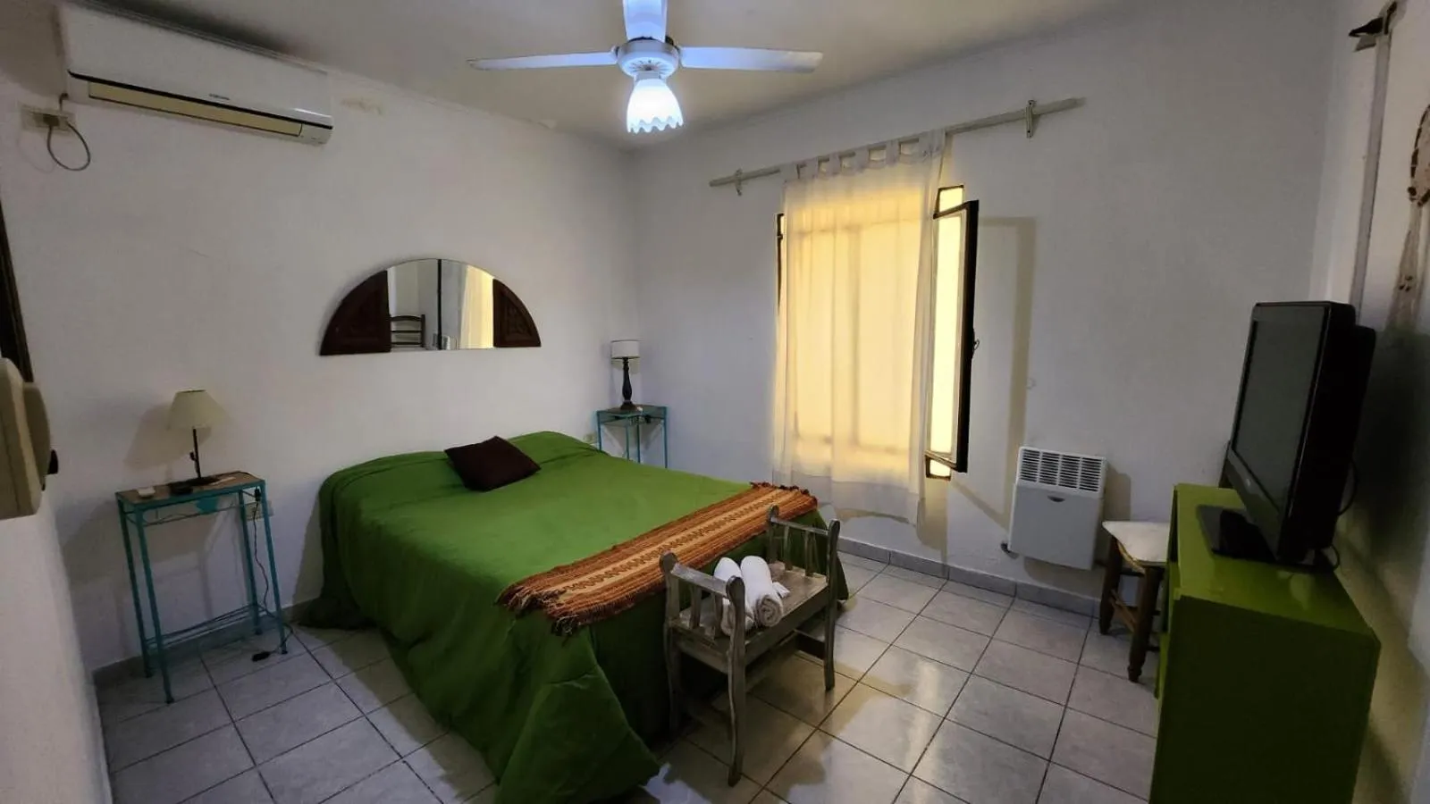 Las Mañanitas Casa Hotel