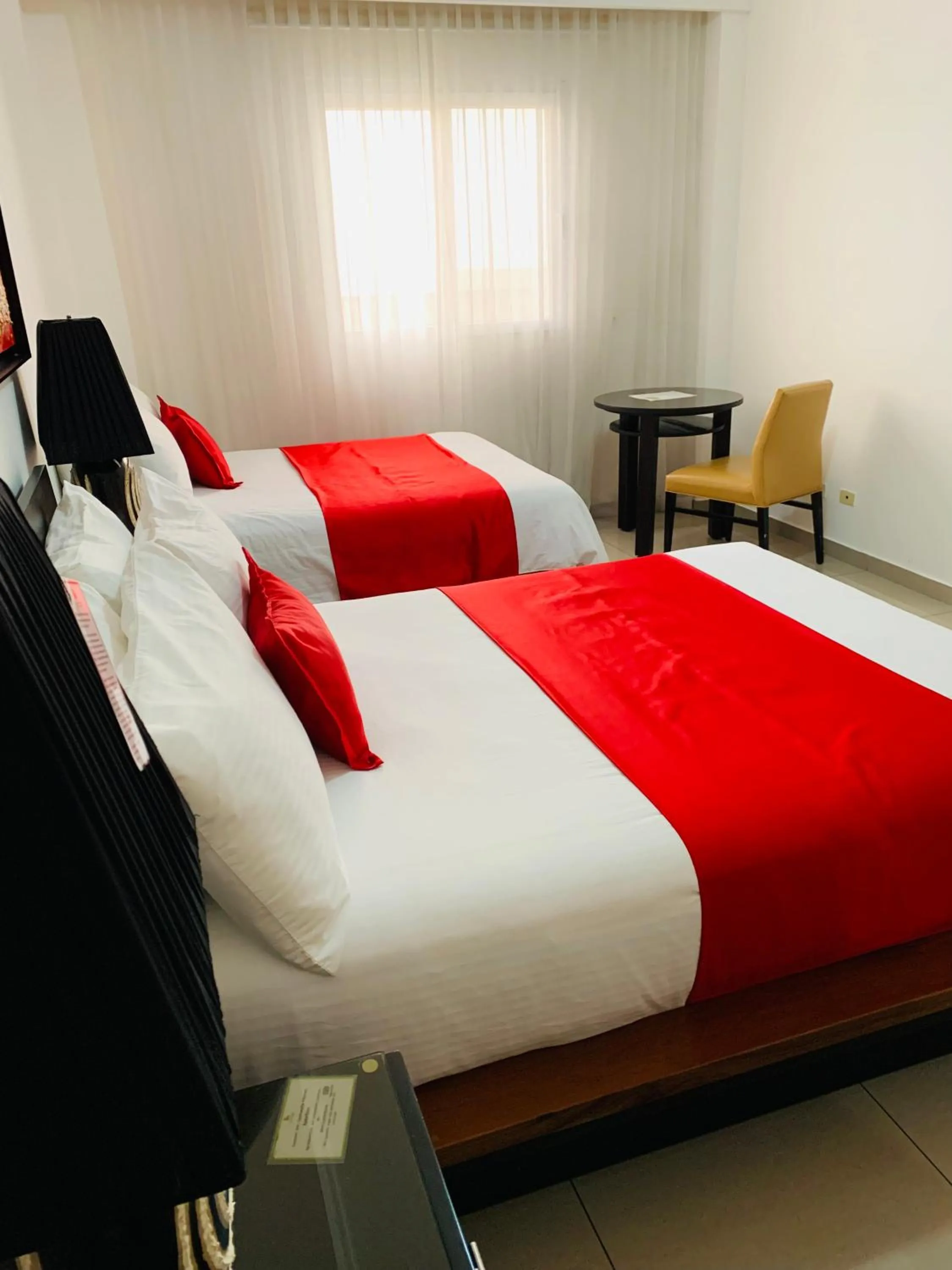 Bed in Hotel Galerias HN