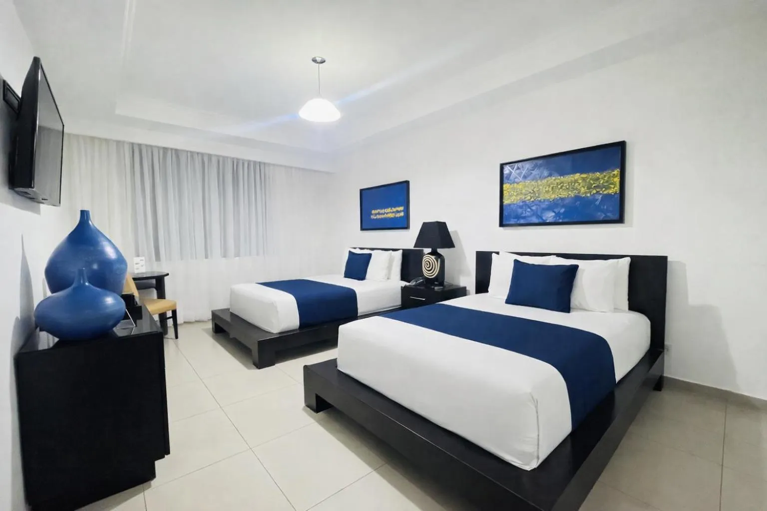 Bed in Hotel Galerias HN