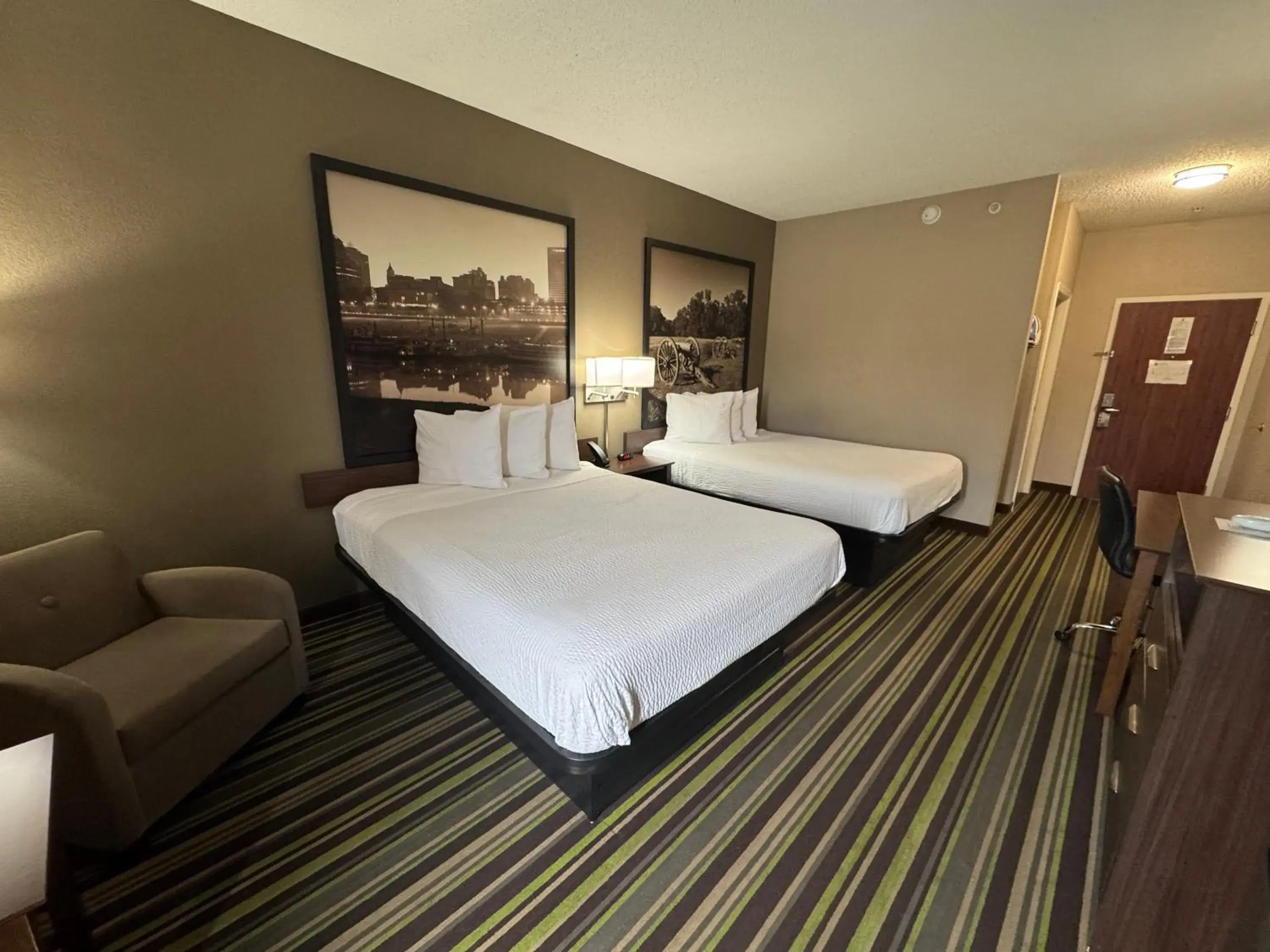 Bed in Super 8 by Wyndham Hernando Bed in Super 8 by Wyndham Hernando