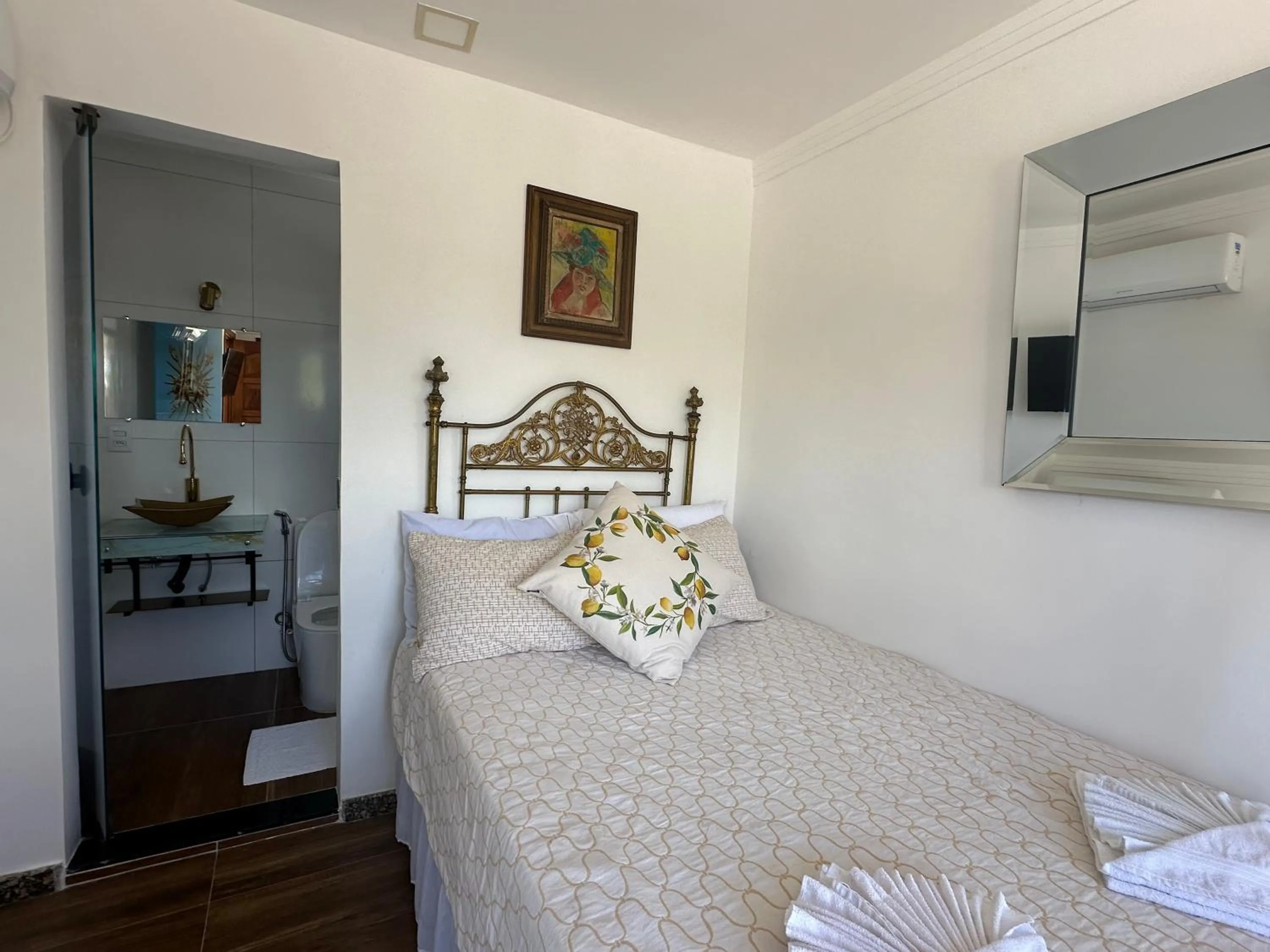 Bed in Flor de Limão Hotel Boutique