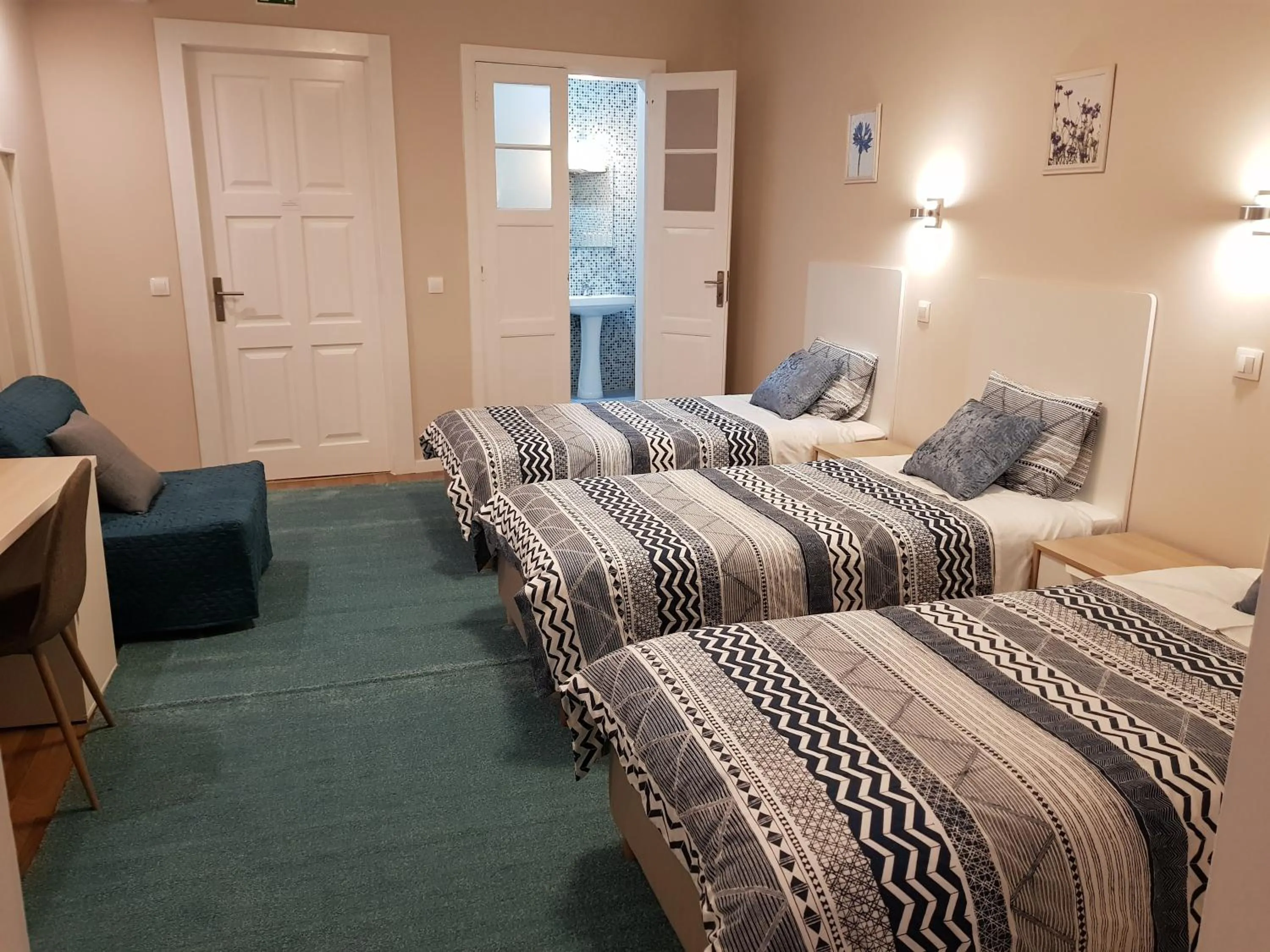 Bedroom, Bed in HaoBo Porto Center