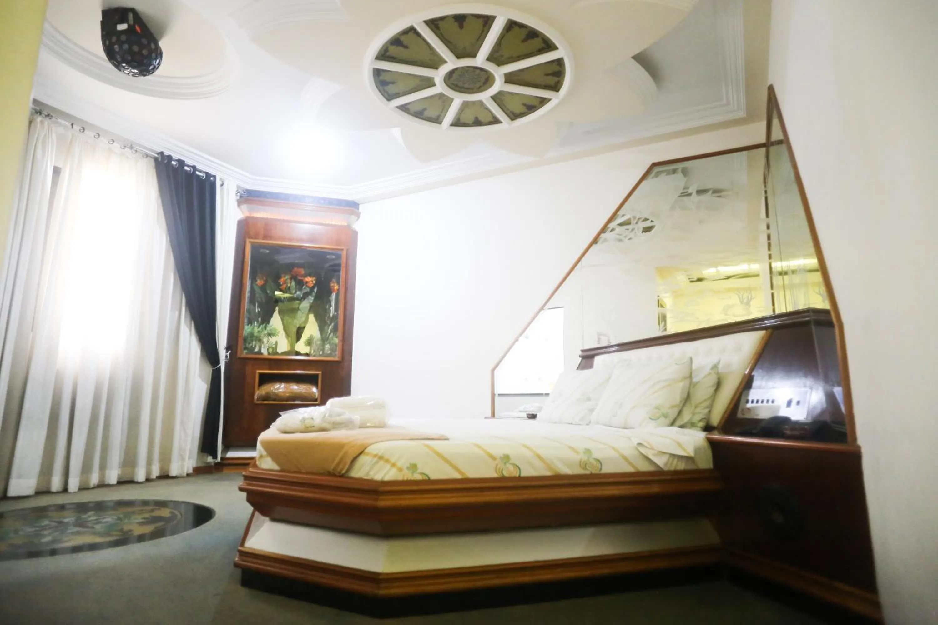 Bed in Maison Florense Hotel