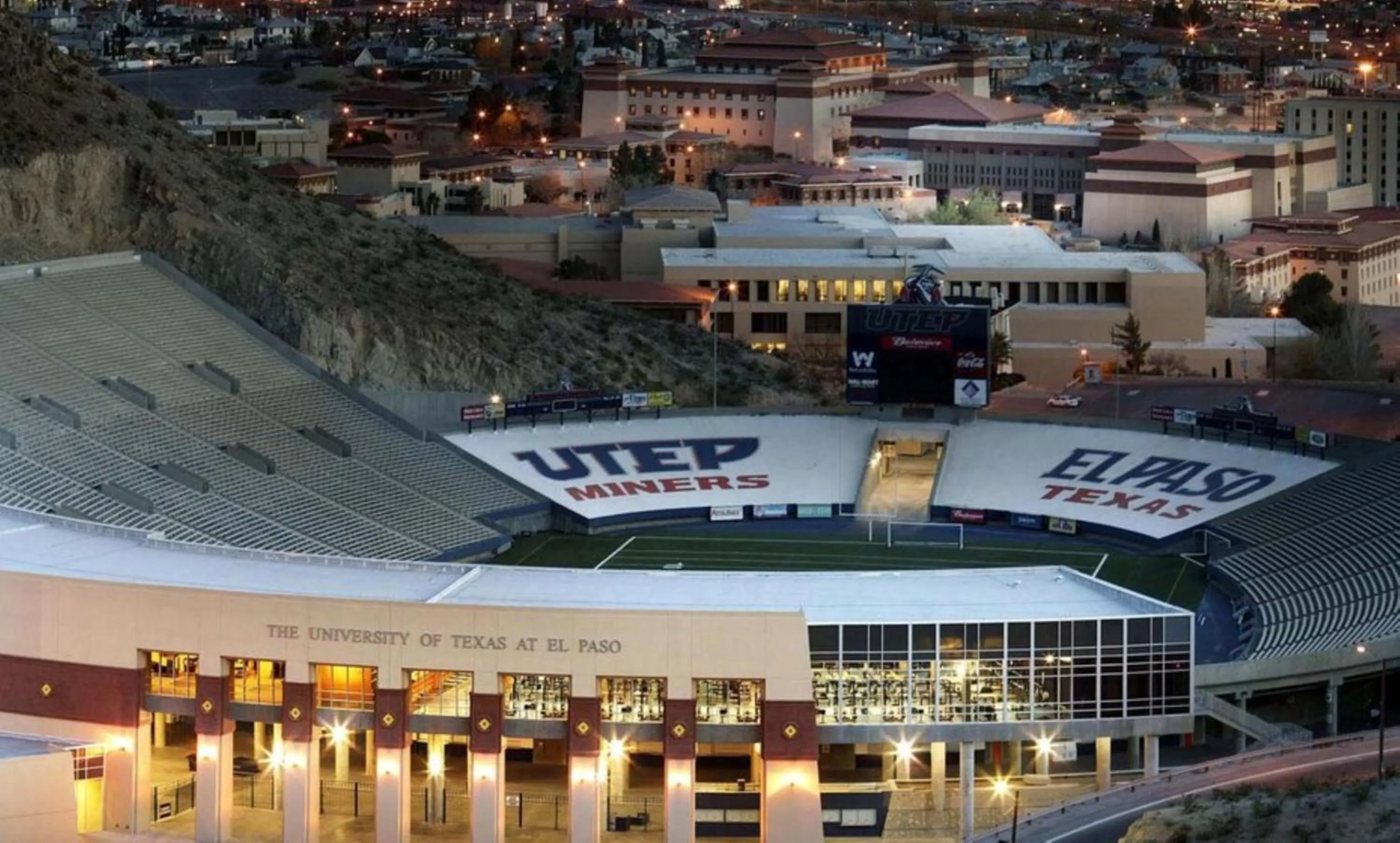 Area and facilities in Holiday Inn El Paso Airport by IHG