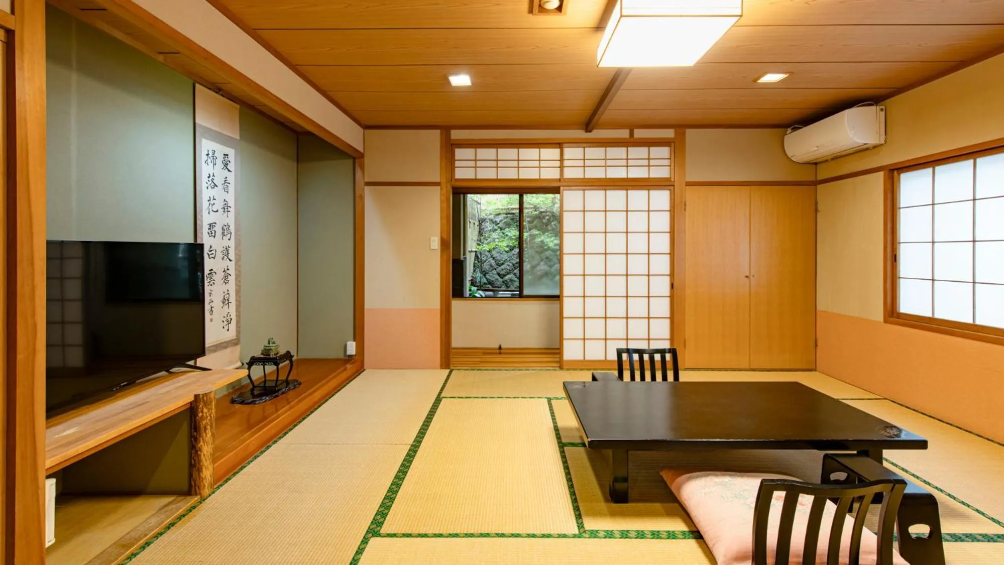 Photo of the whole room in Unzen Iwaki Ryokan