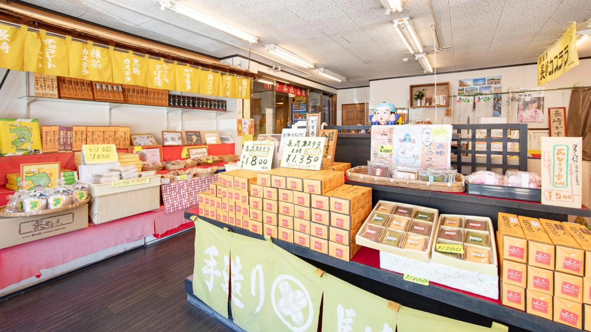 On-site shops in Unzen Iwaki Ryokan