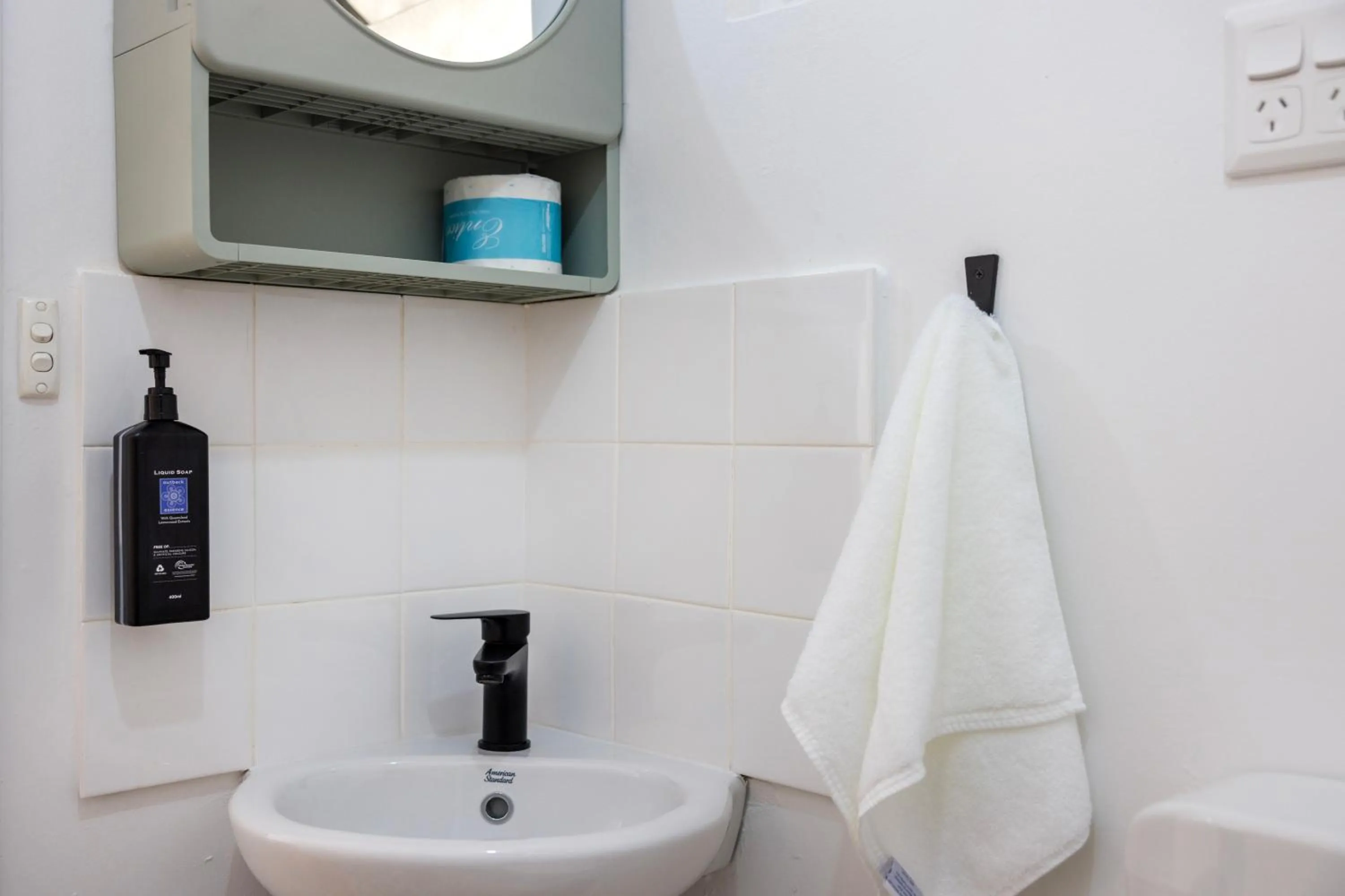 The Palms Motel- Formerly Flinders Motel