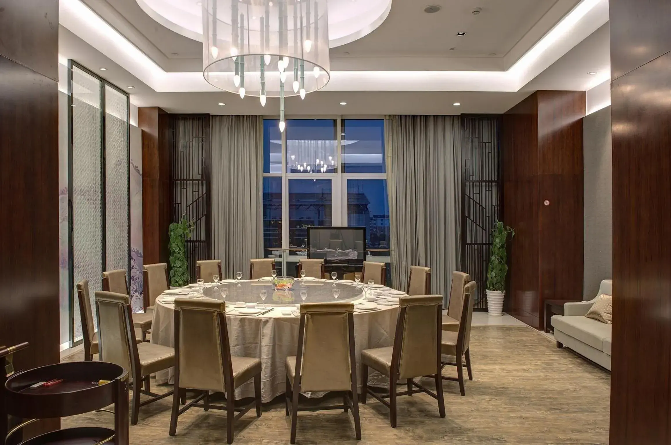 Restaurant/places to eat in Crowne Plaza Taizhou by IHG Restaurant/places to eat in Crowne Plaza Taizhou by IHG