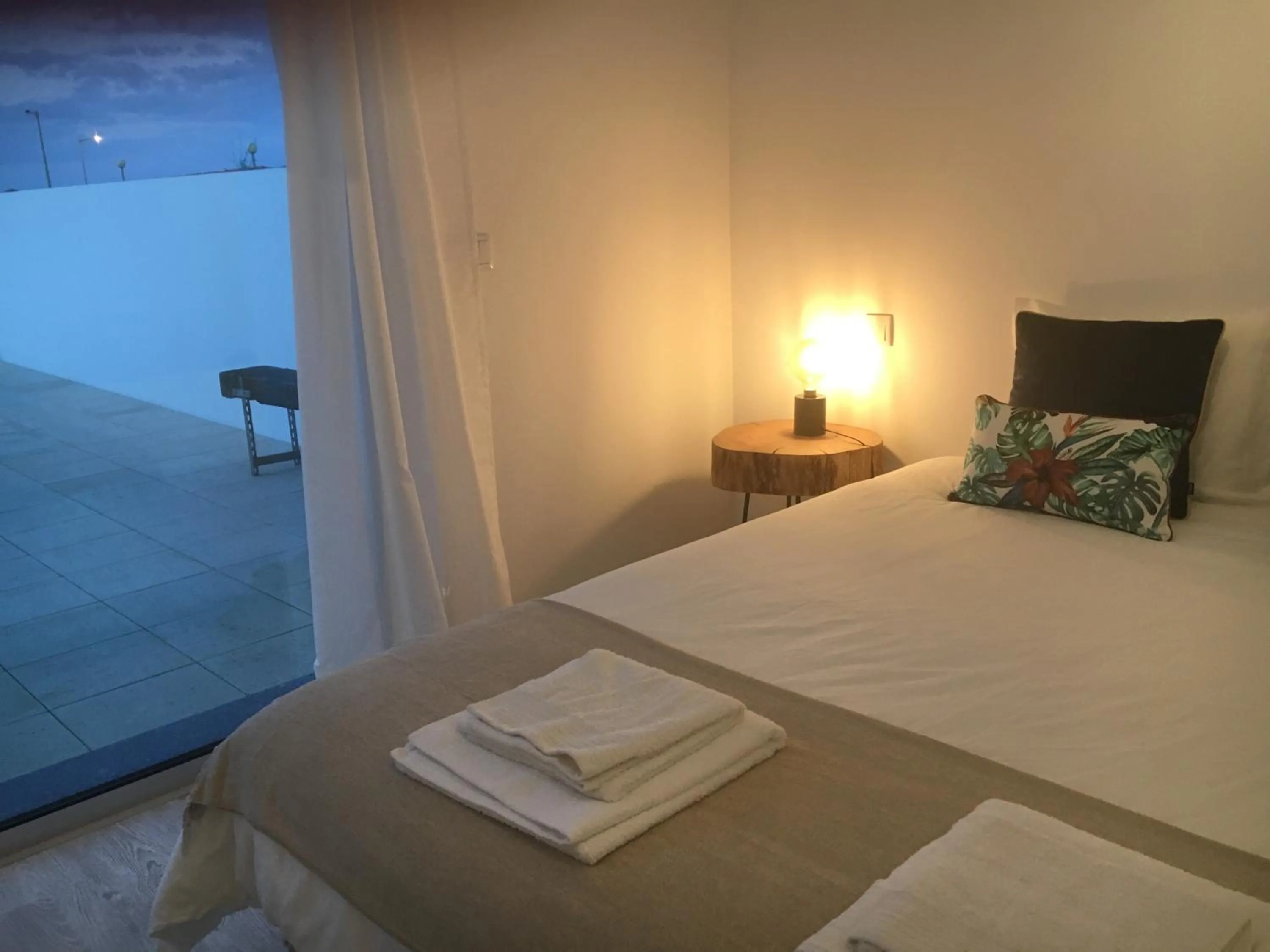 View (from property/room), Bed in Alto Mar Apartment