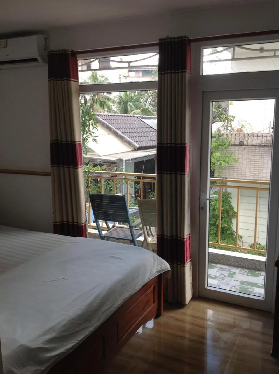 Bed in Ngoc Binh Hotel